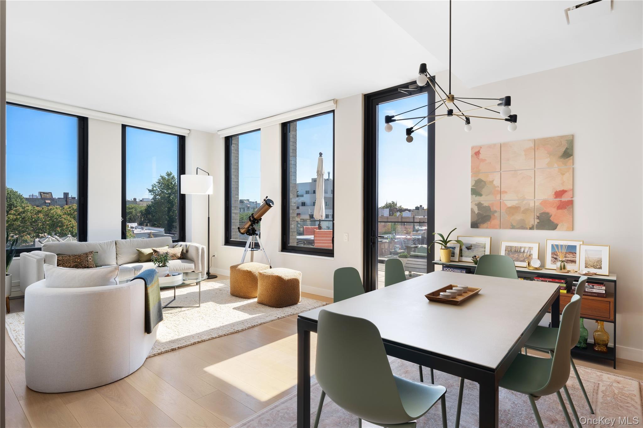 21-21 31st Street # 4E, Astoria, NY 11105