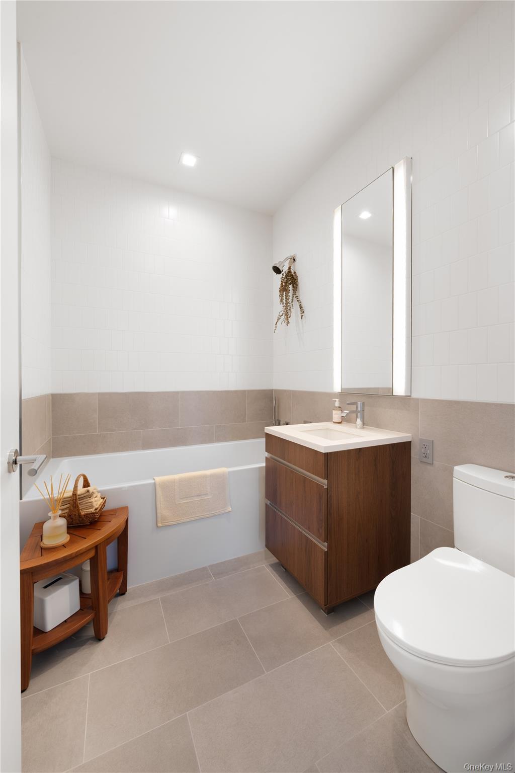 21-21 31st Street # 4E, Astoria, NY 11105