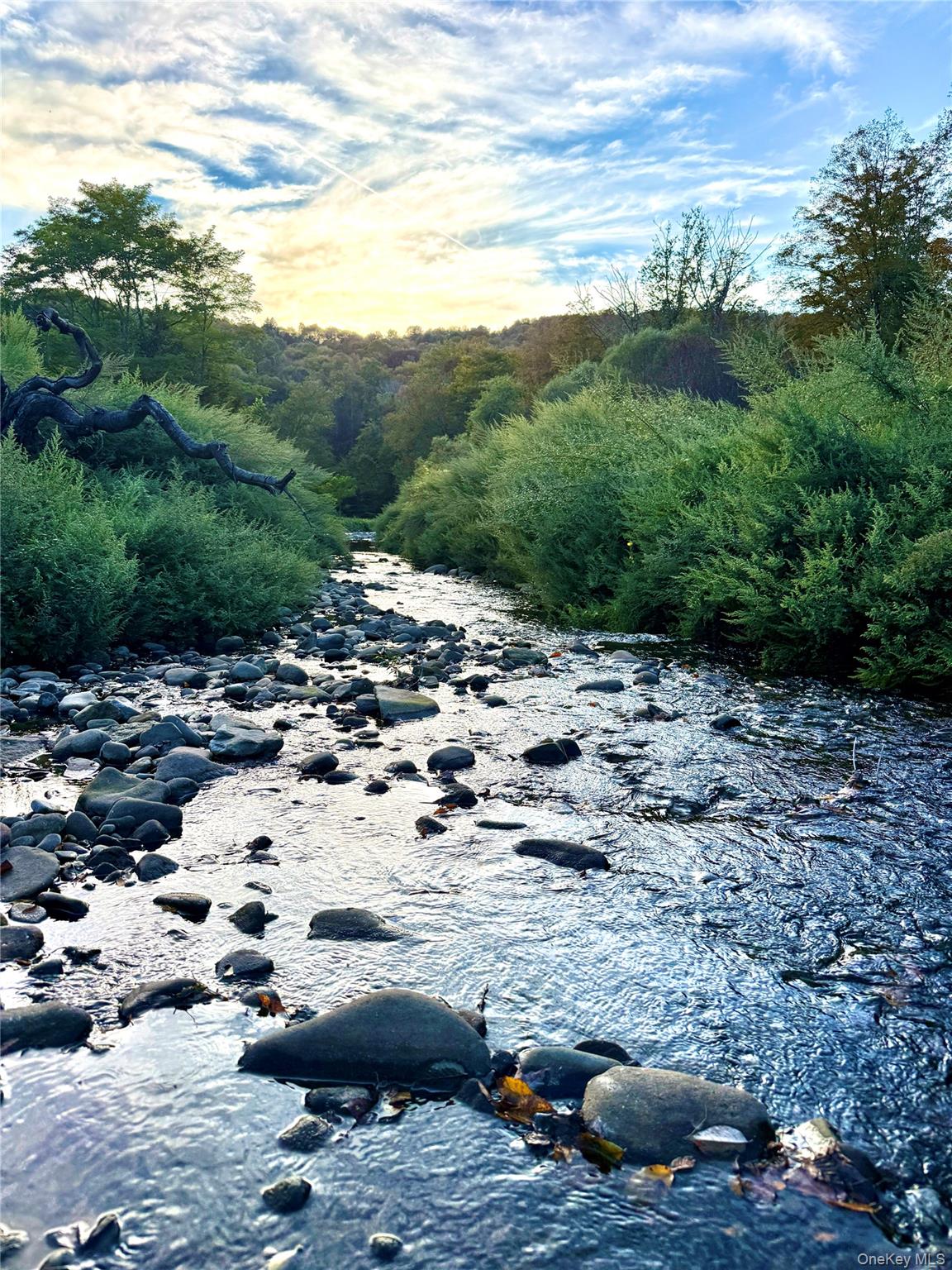 27 Hust Road, North Branch, NY 12766