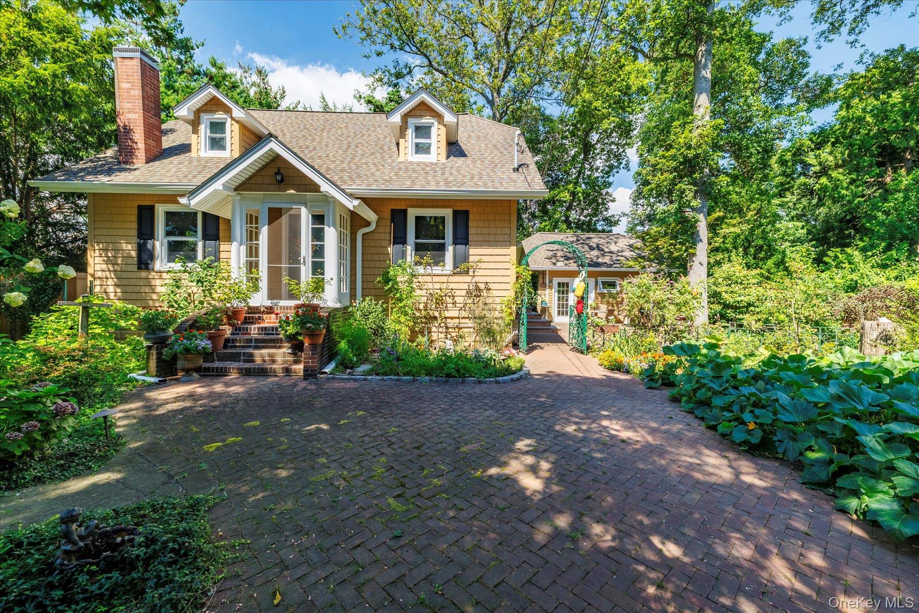 441 New York Avenue, Baldwin, NY 11510