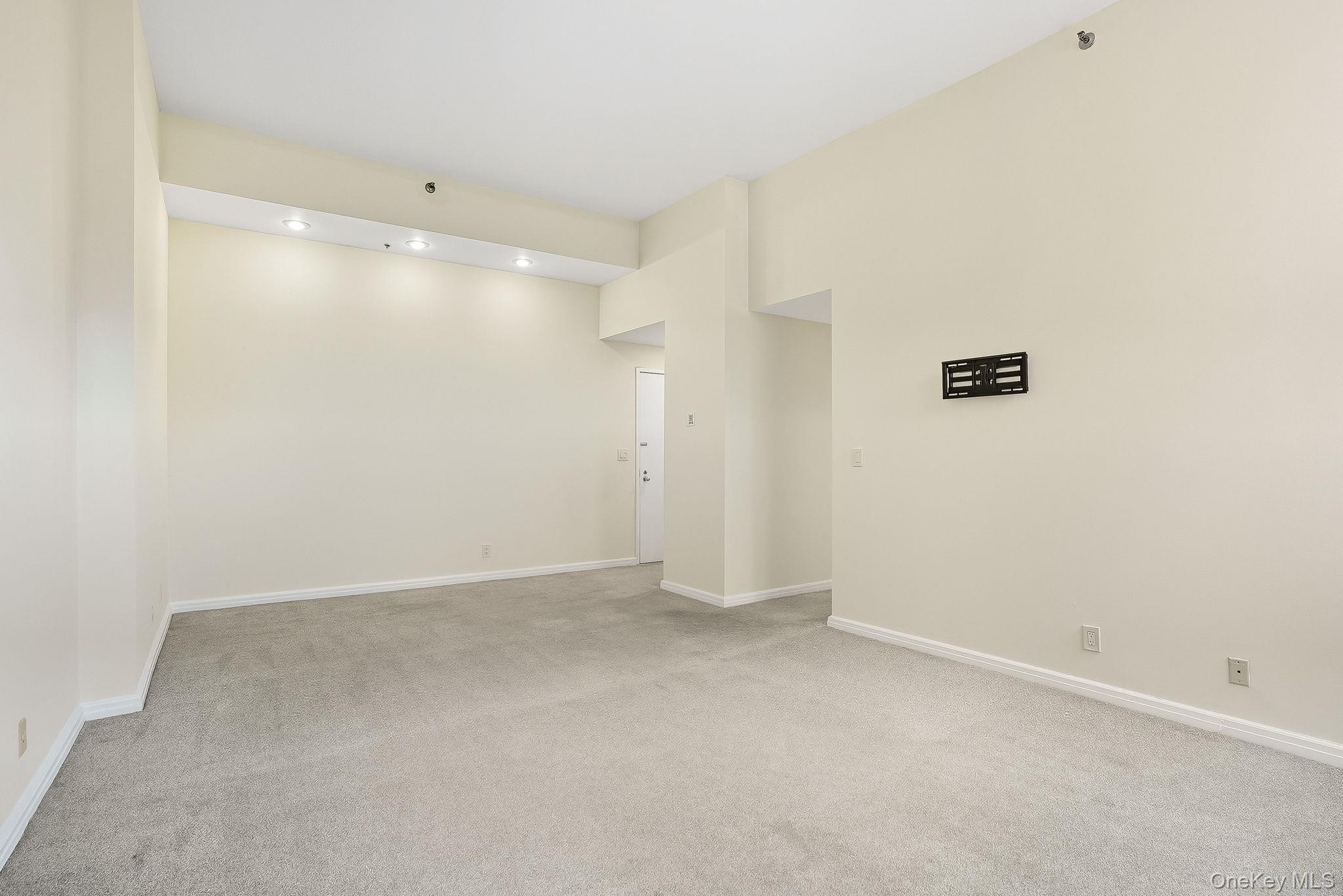 5108 Villa At The Woods, Peekskill, NY 10566