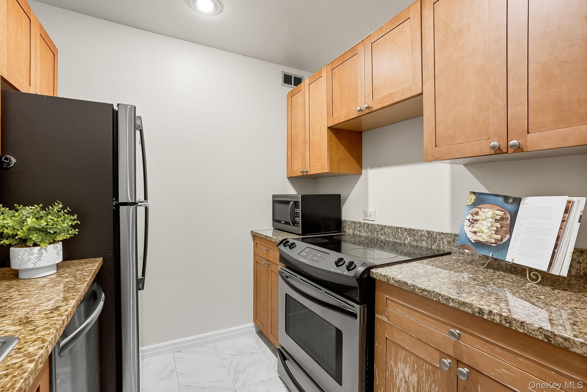 5108 Villa At The Woods, Peekskill, NY 10566