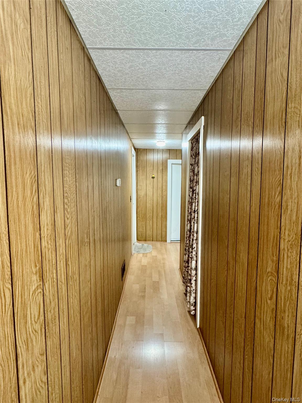 43 Prospect Hill Road, Cuddebackville, NY 12729