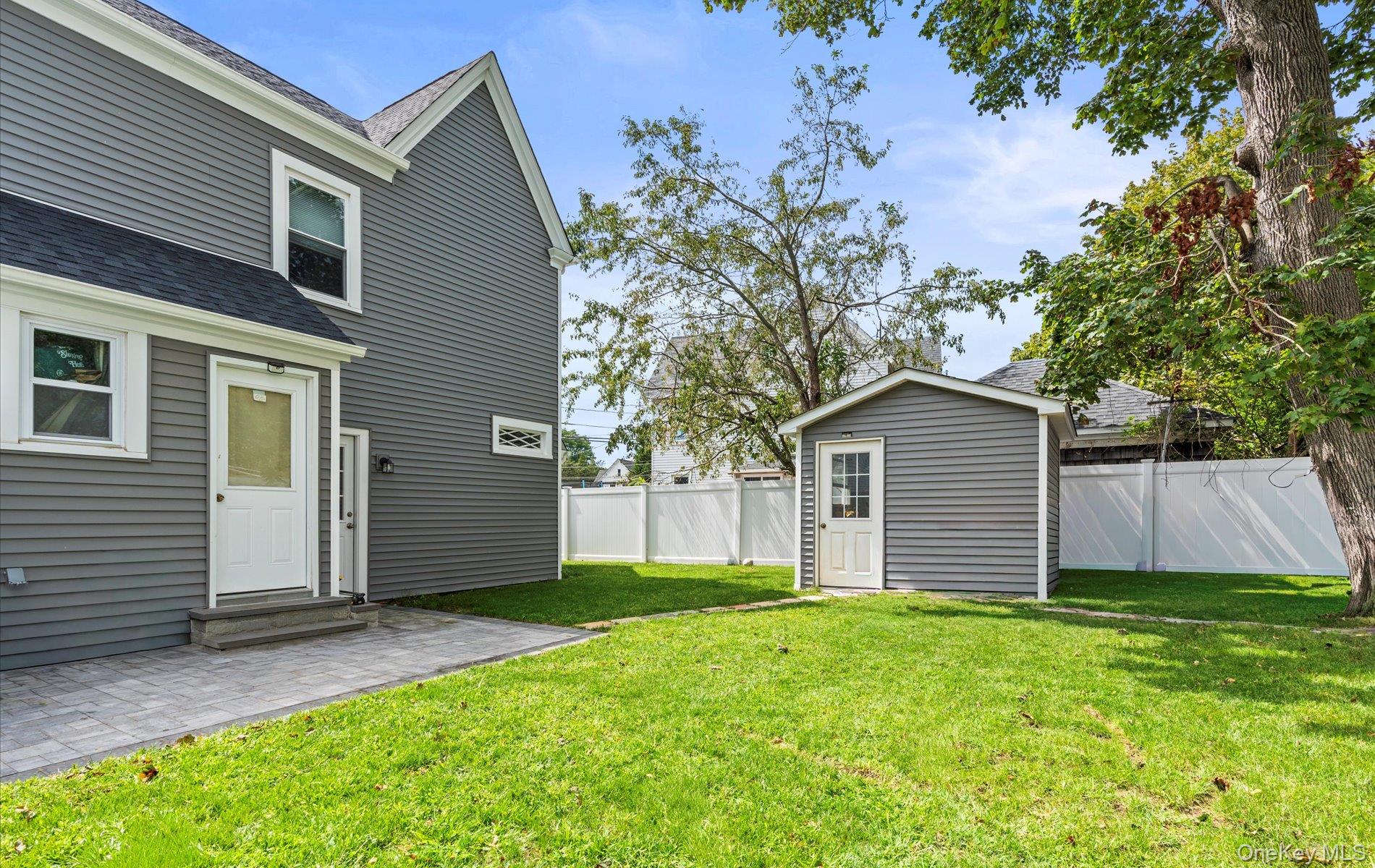 5 Northridge Street, Patchogue, NY 11772