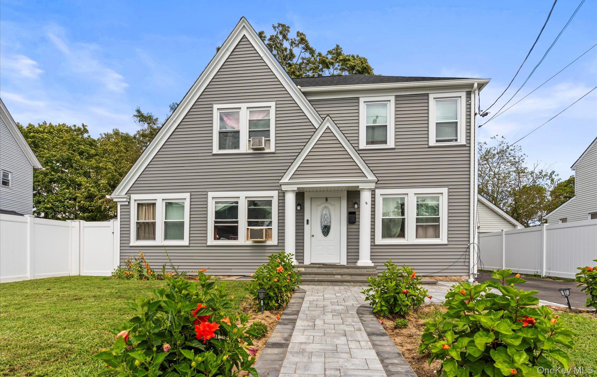 5 Northridge Street, Patchogue, NY 11772