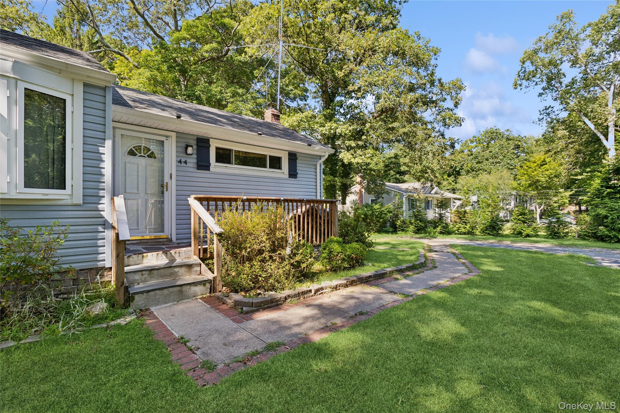 44 S Swezeytown Road, Middle Island, NY 11953