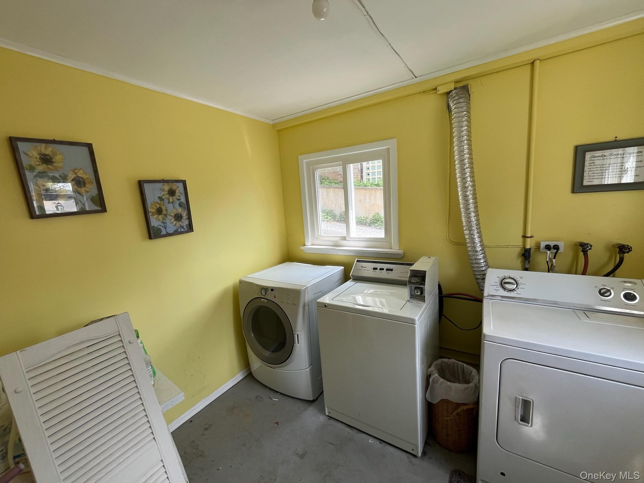 76 Bayview Avenue # D, Northport, NY 11768