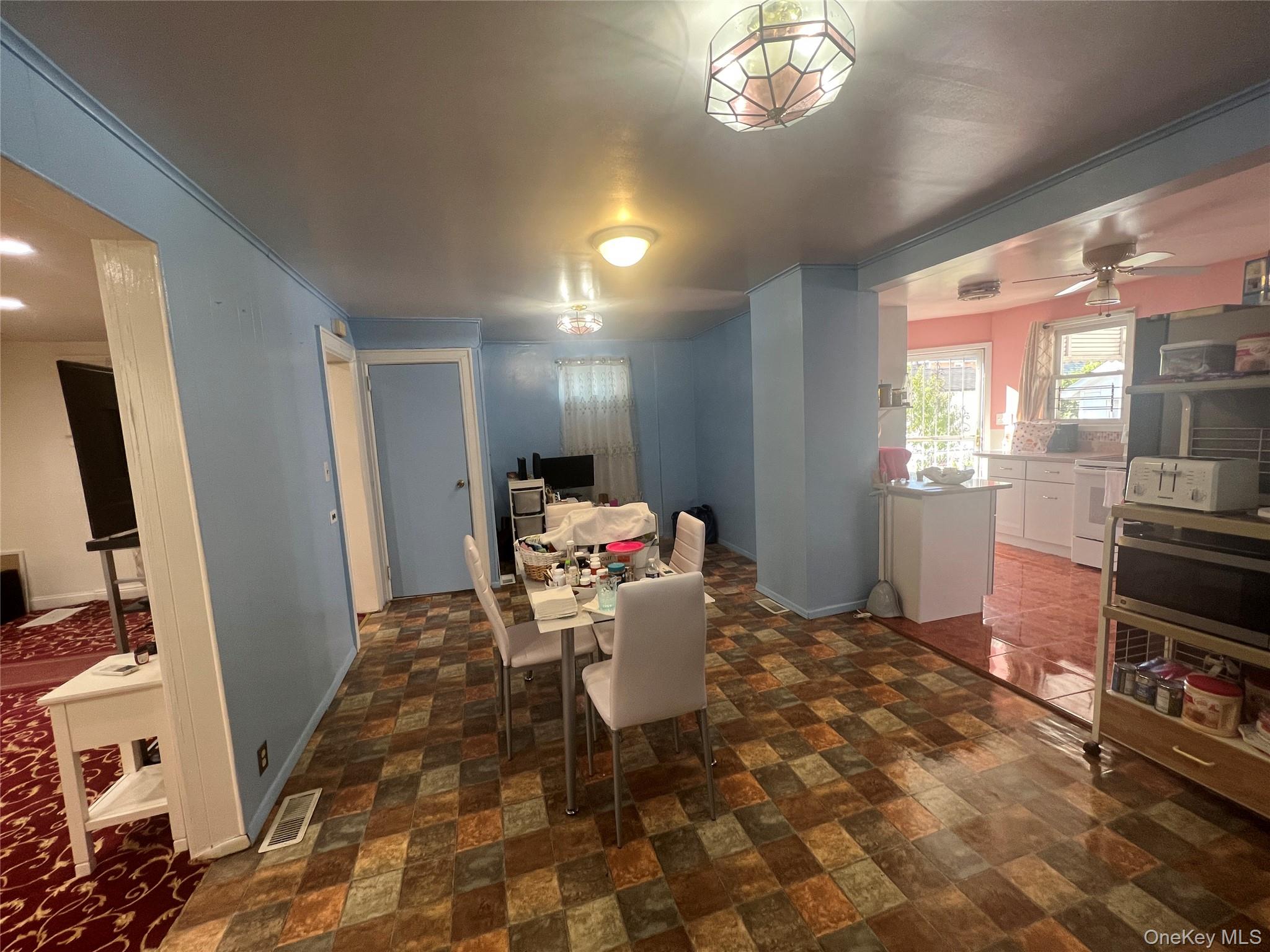 22417 Fairbury Avenue, Queens Village, NY 11428