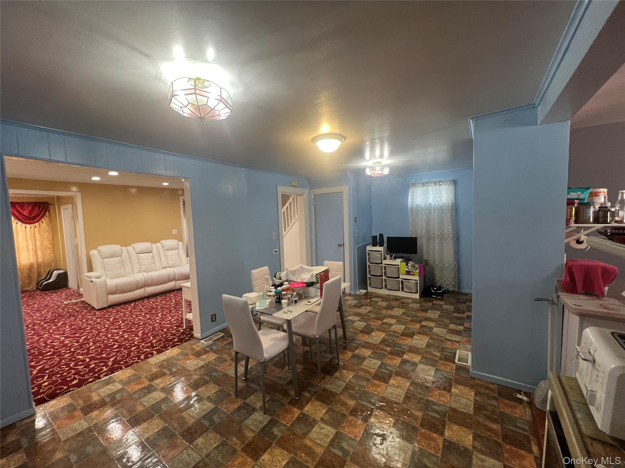 22417 Fairbury Avenue, Queens Village, NY 11428