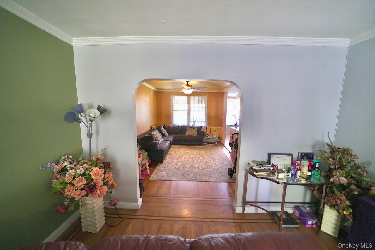 2929 Fenton Ave Avenue, Bronx, NY 10469