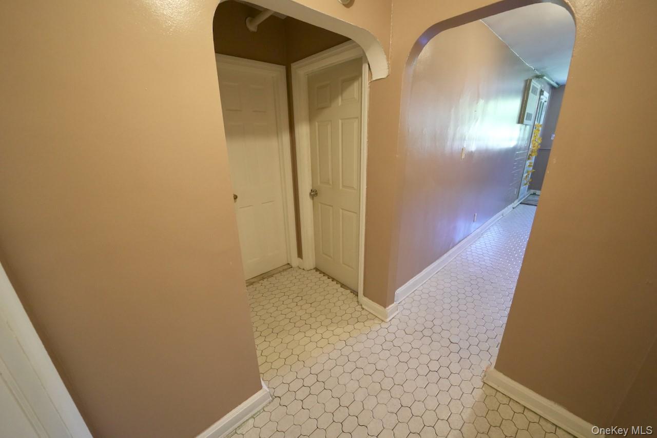 2929 Fenton Ave Avenue, Bronx, NY 10469