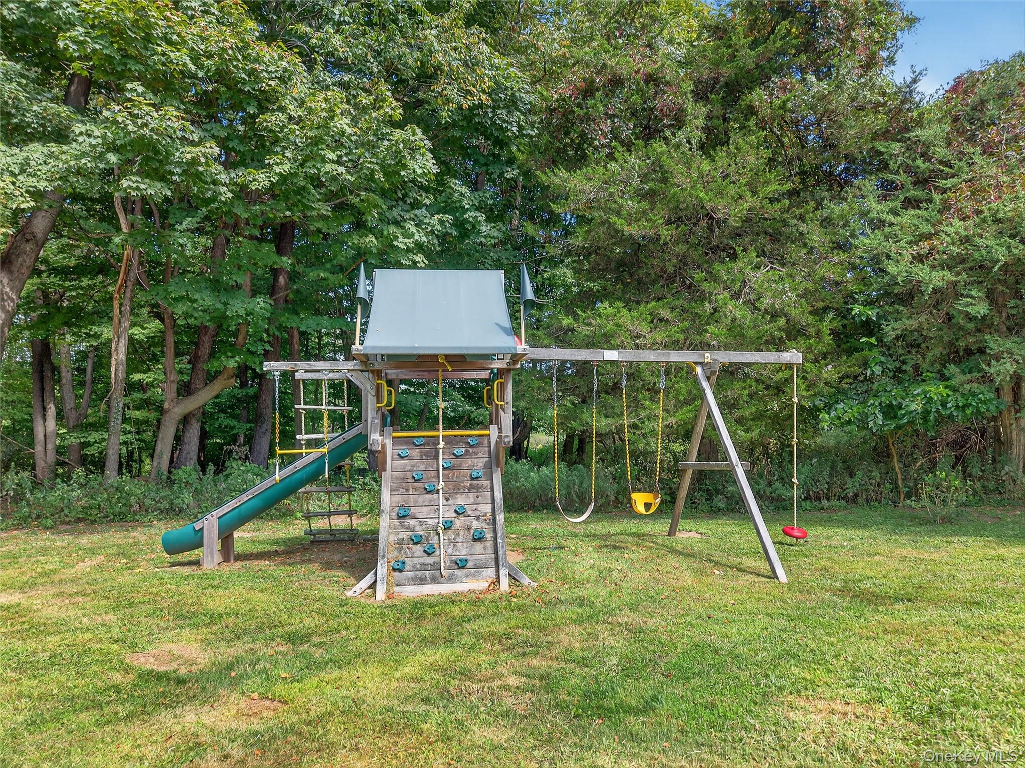 9 Horse Hill Lane, Warwick, NY 10990