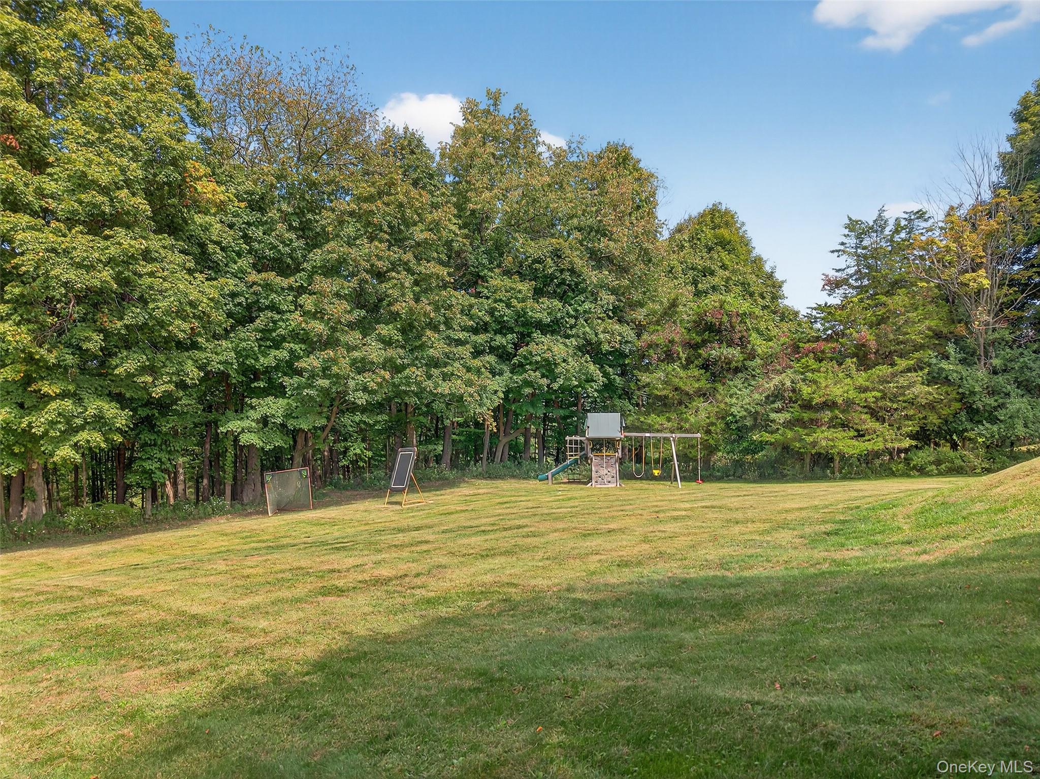 9 Horse Hill Lane, Warwick, NY 10990