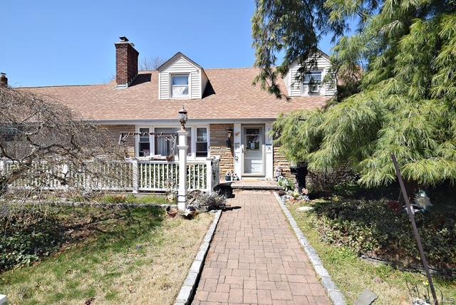 2900 Stevens Street, Oceanside, NY 11572
