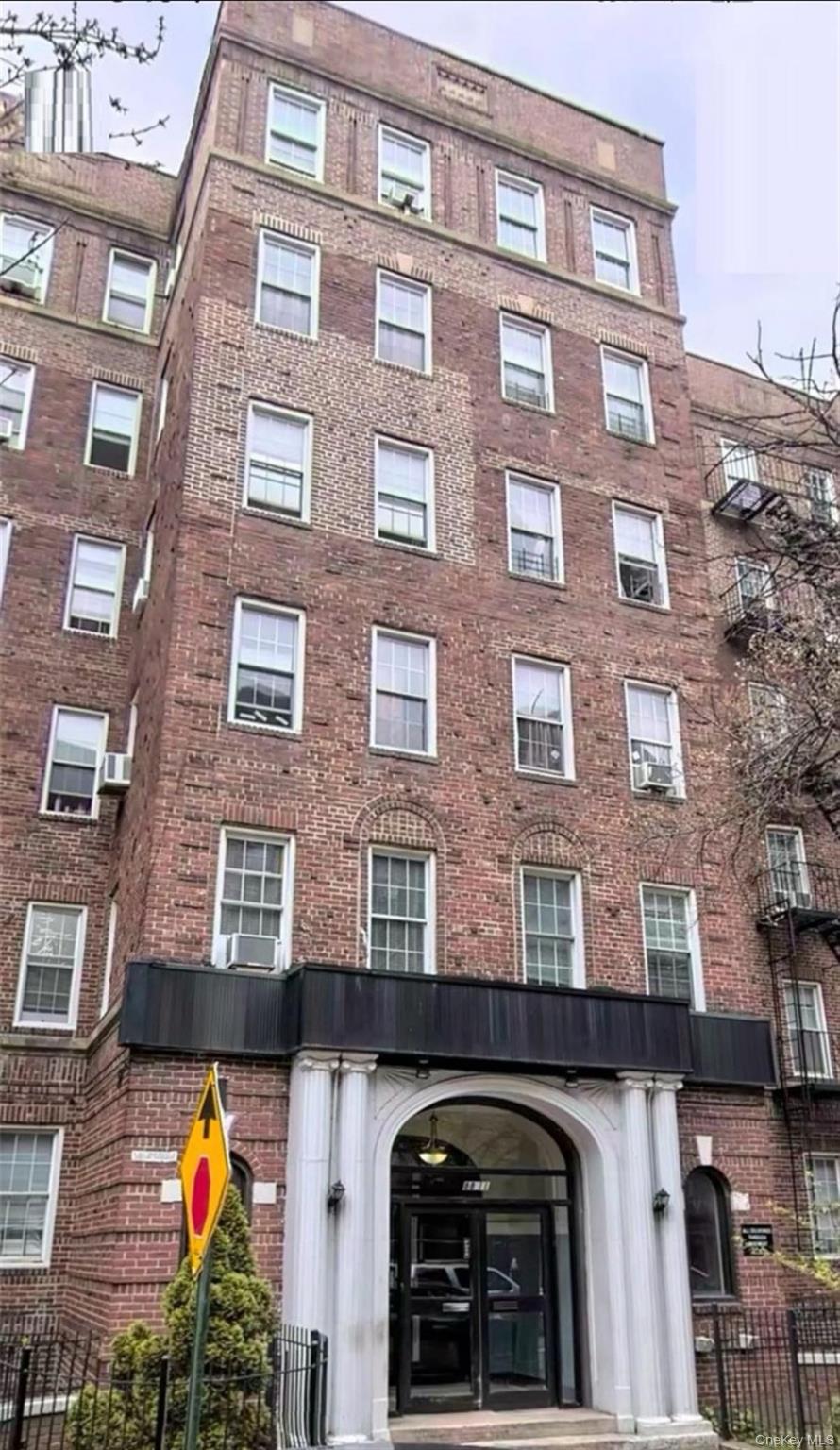 8811 Elmhurst Avenue # B12, Elmhurst, NY 11373