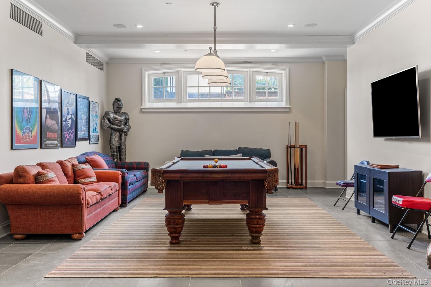 75 Cove Neck Road, Cove Neck, NY 11771