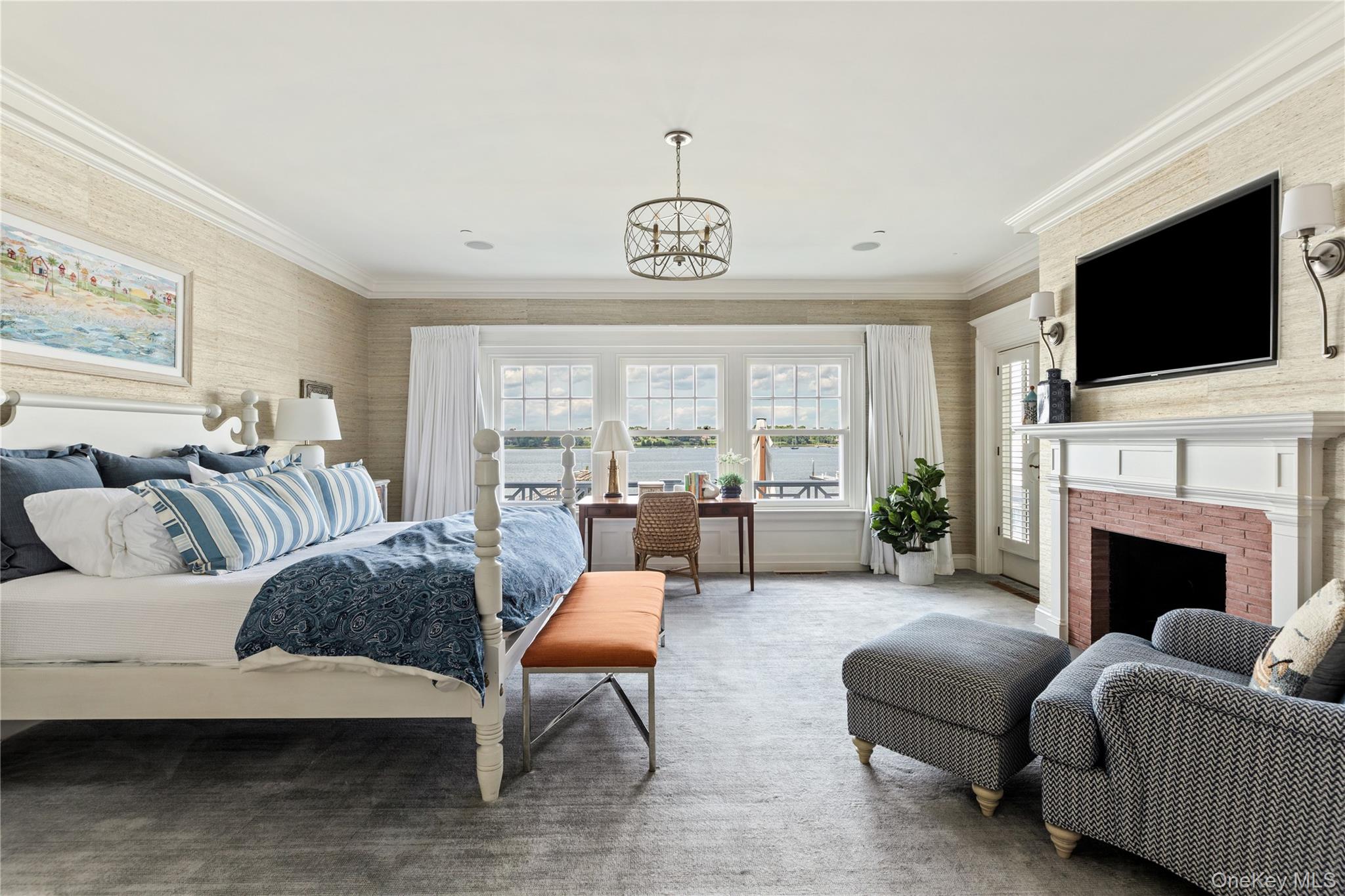 75 Cove Neck Road, Cove Neck, NY 11771