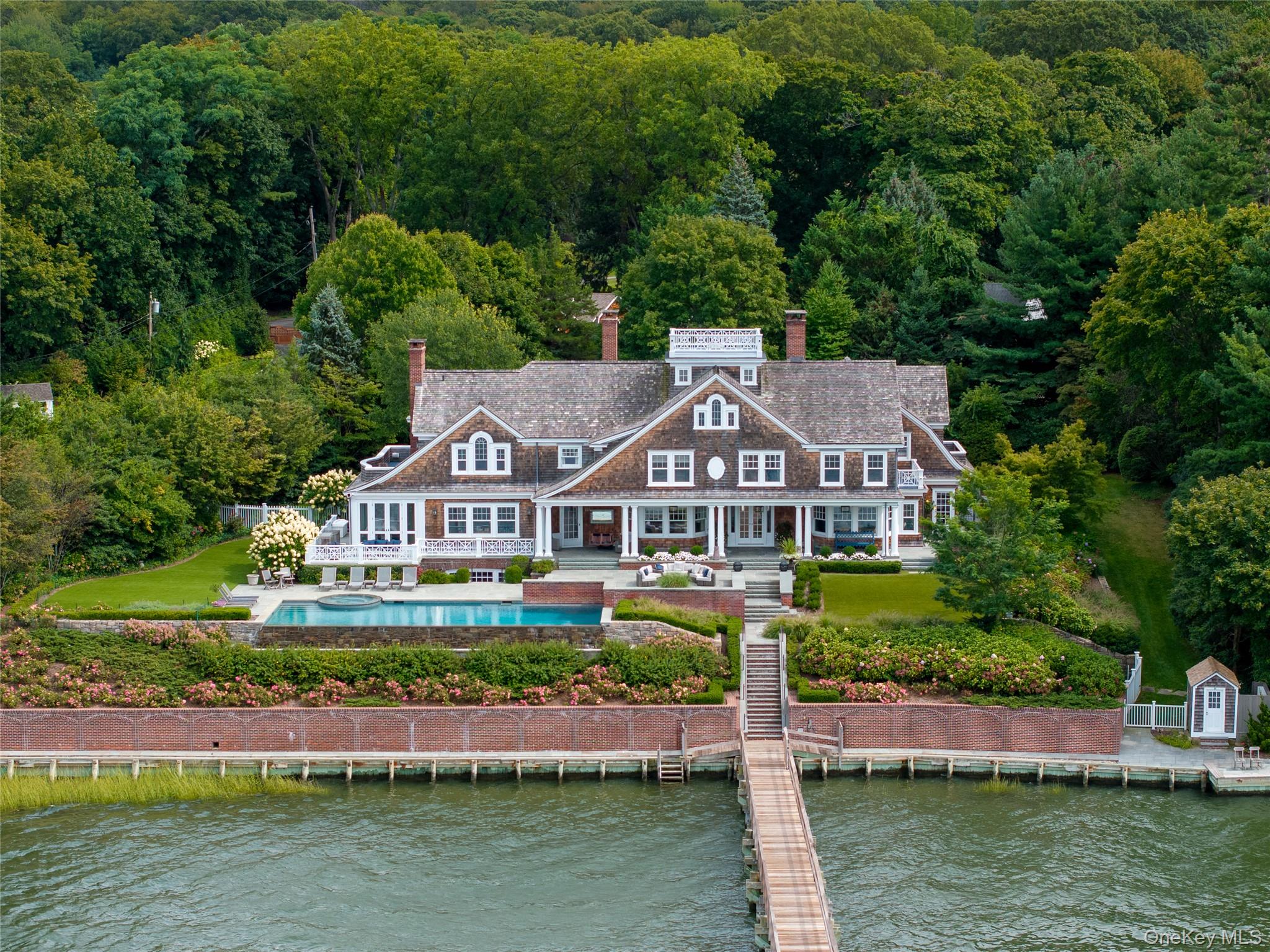 75 Cove Neck Road, Cove Neck, NY 11771