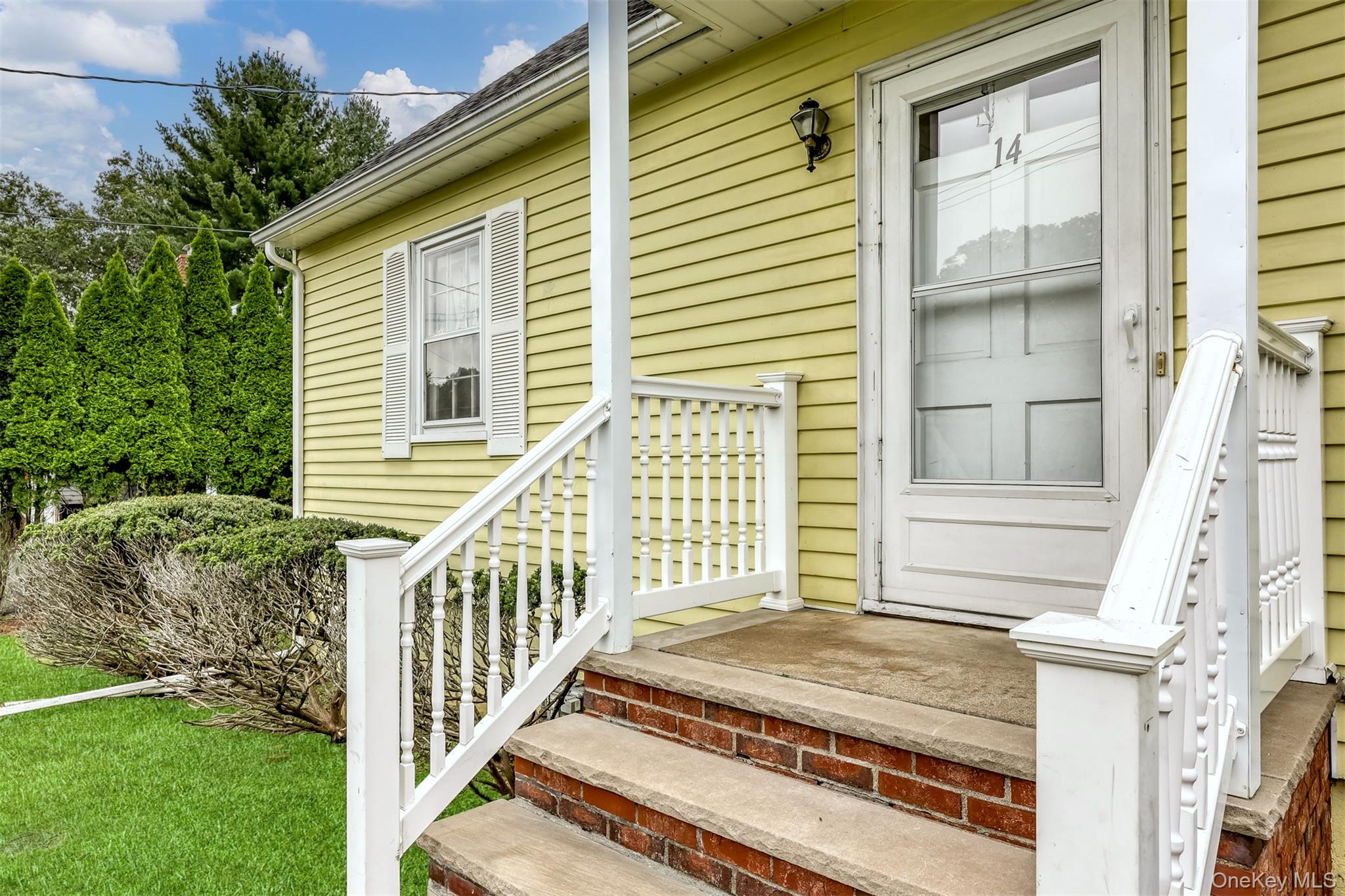 14 Church Road, Airmont, NY 10901