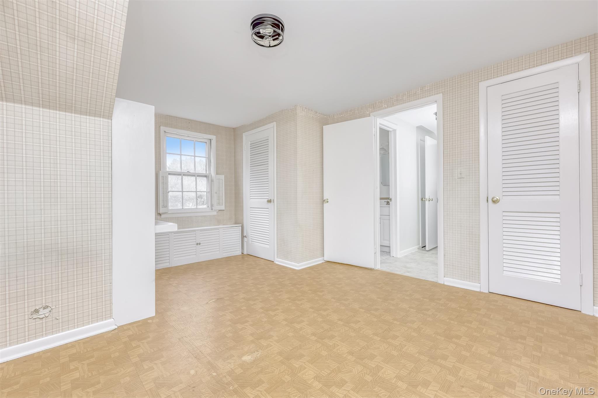 14 Church Road, Airmont, NY 10901