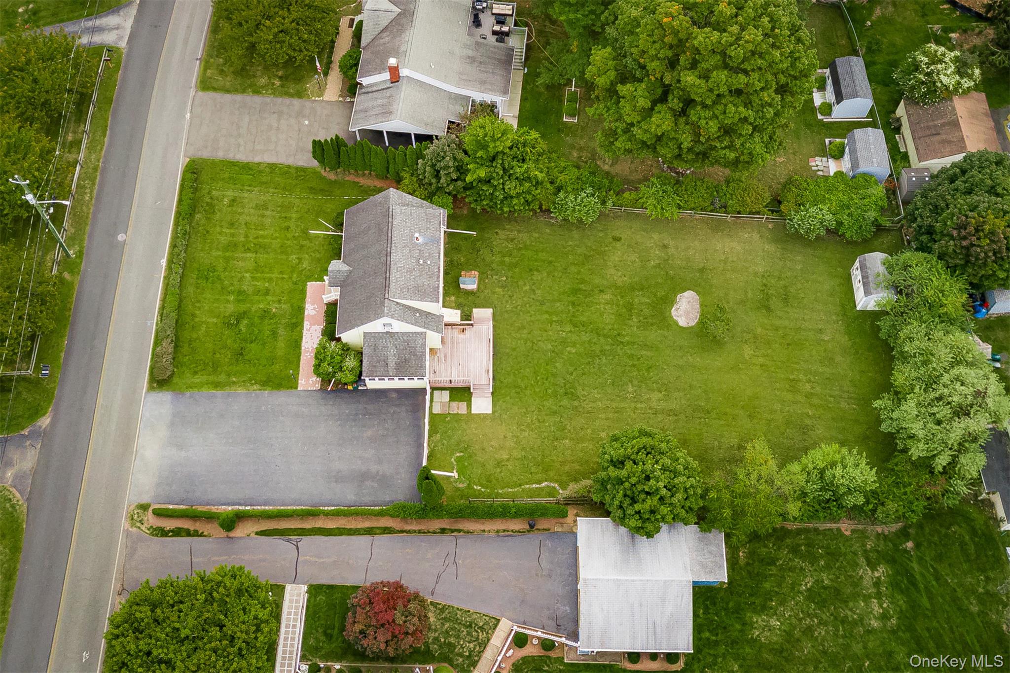 14 Church Road, Airmont, NY 10901