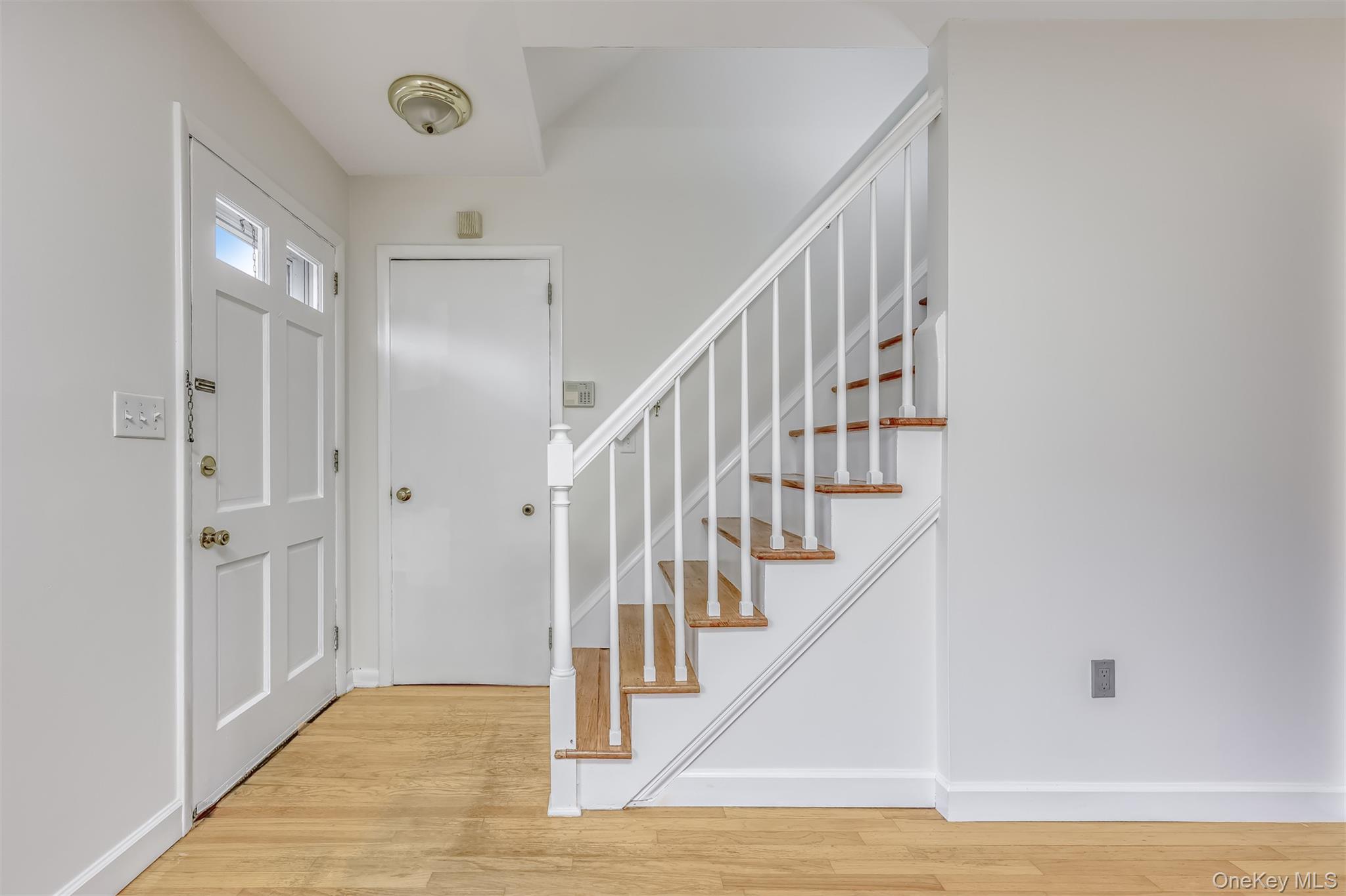 14 Church Road, Airmont, NY 10901