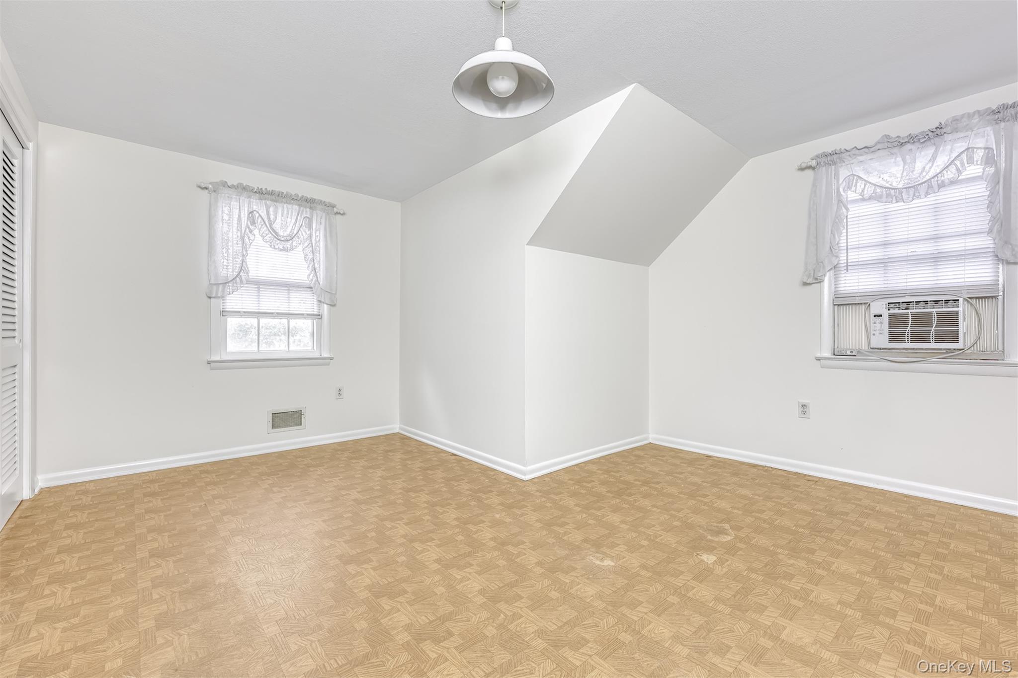 14 Church Road, Airmont, NY 10901