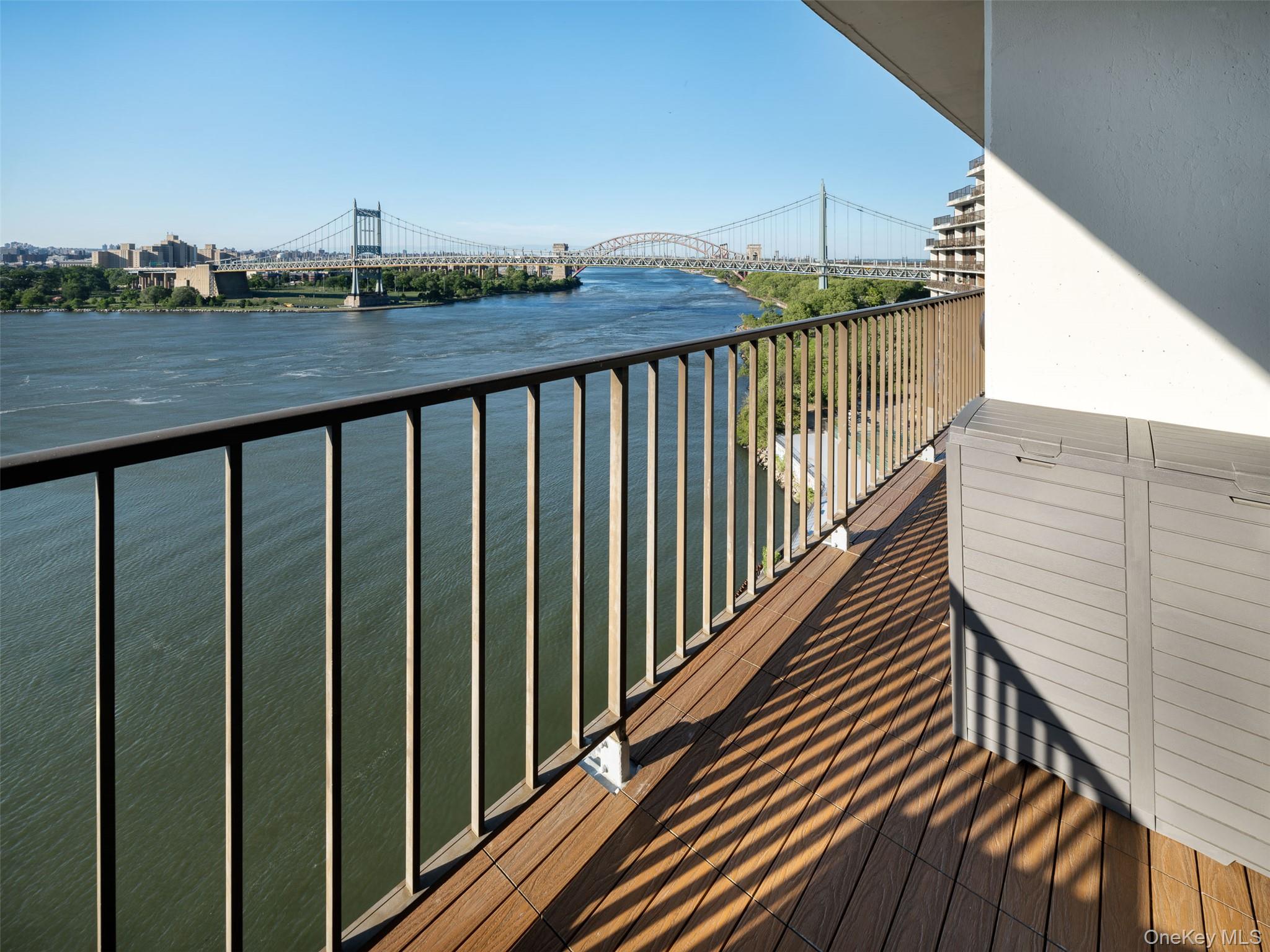 25-40 Shore Boulevard # 17K., Astoria, NY 11102