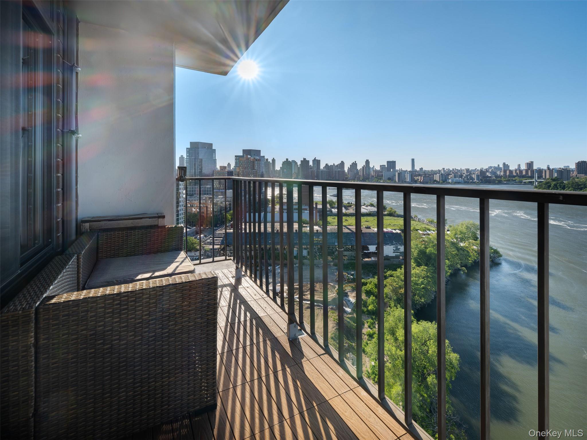 25-40 Shore Boulevard # 17K., Astoria, NY 11102