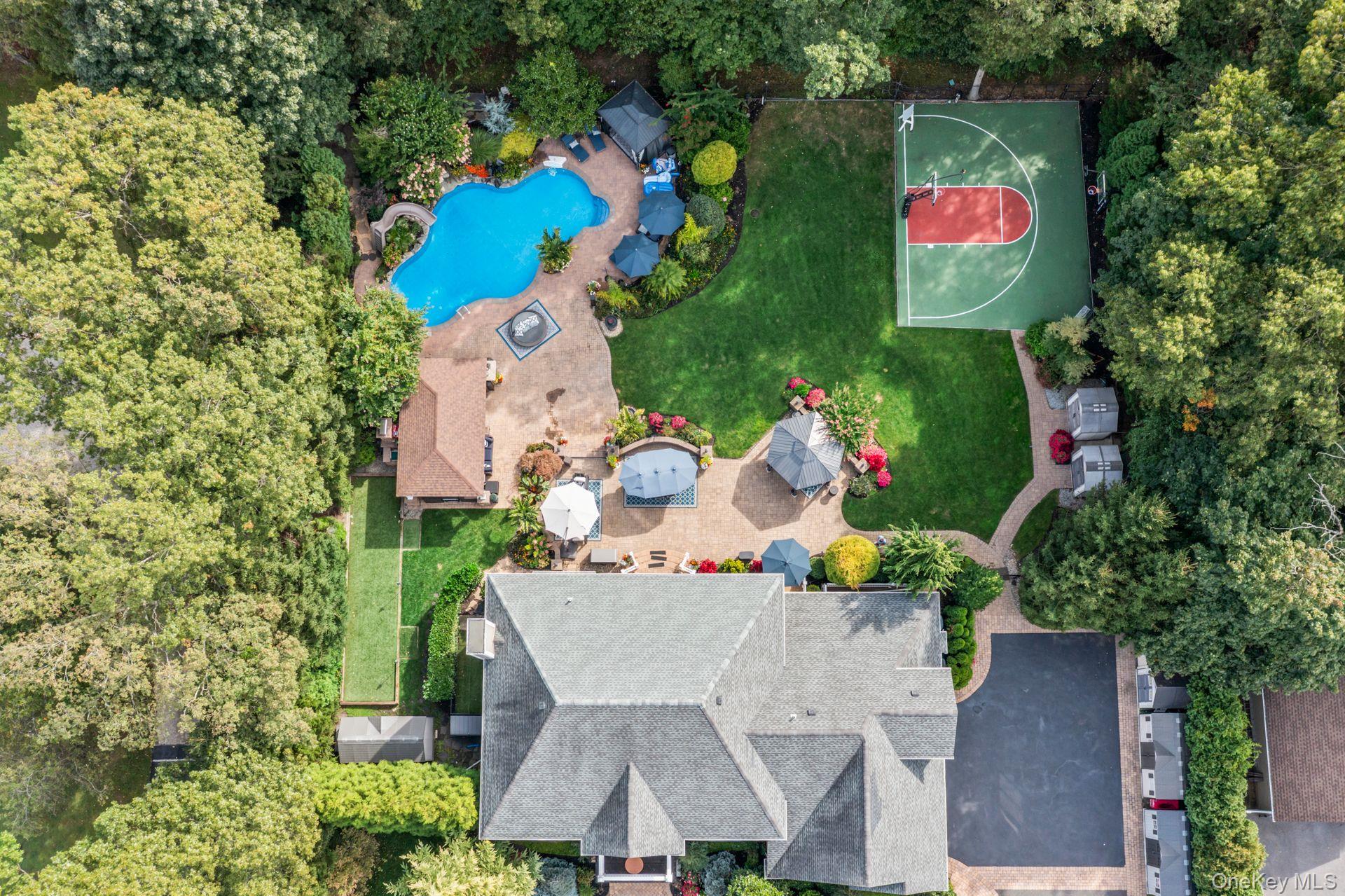 87 Mayfair Road, Nesconset, NY 11767