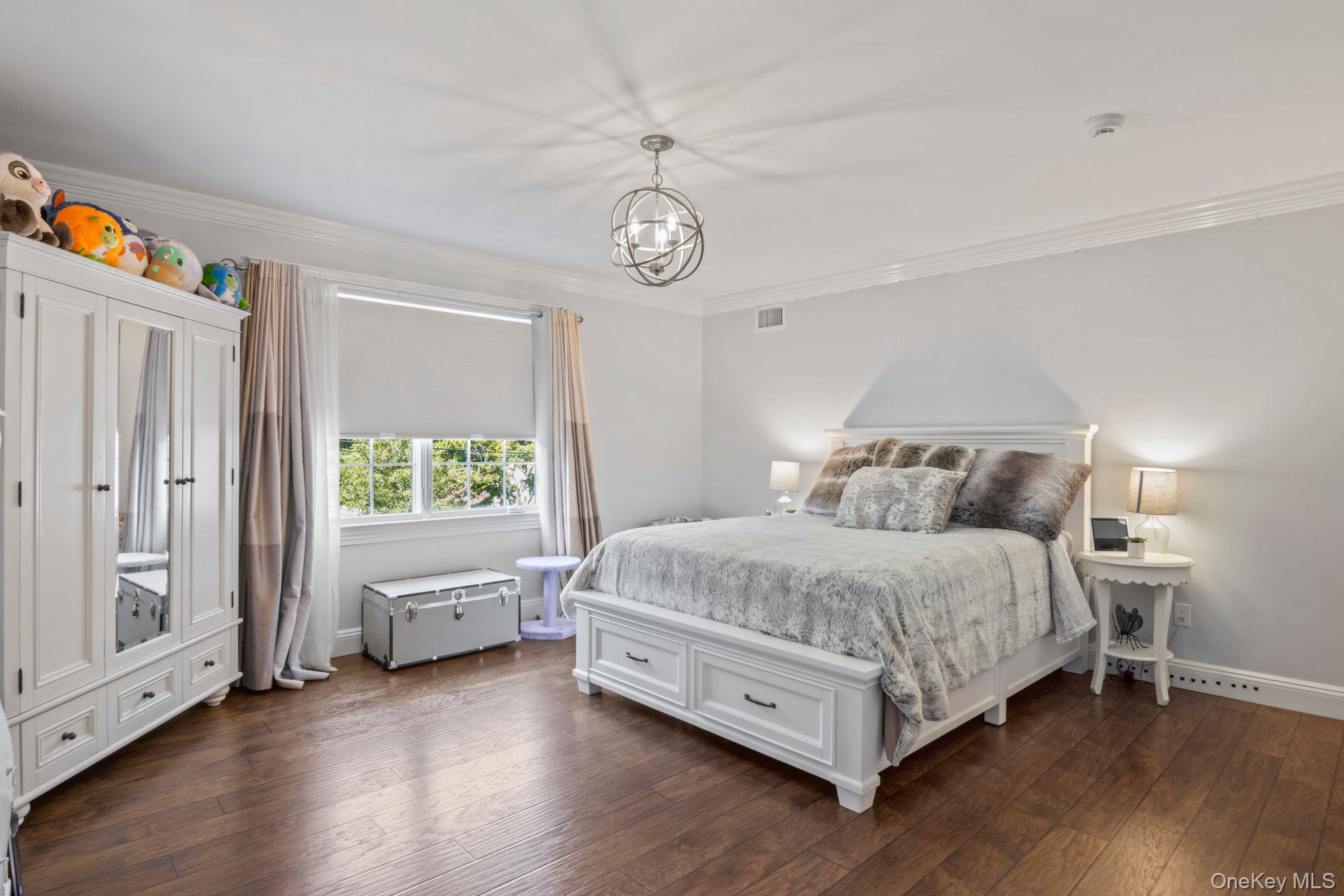 87 Mayfair Road, Nesconset, NY 11767