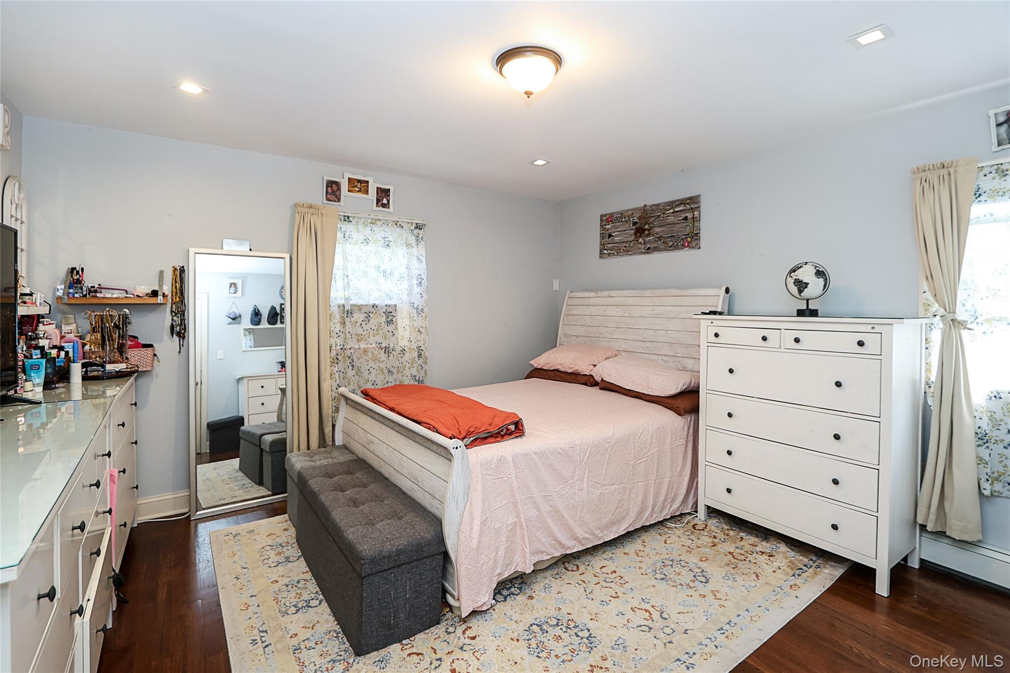 1078 Northgate Court, Uniondale, NY 11553