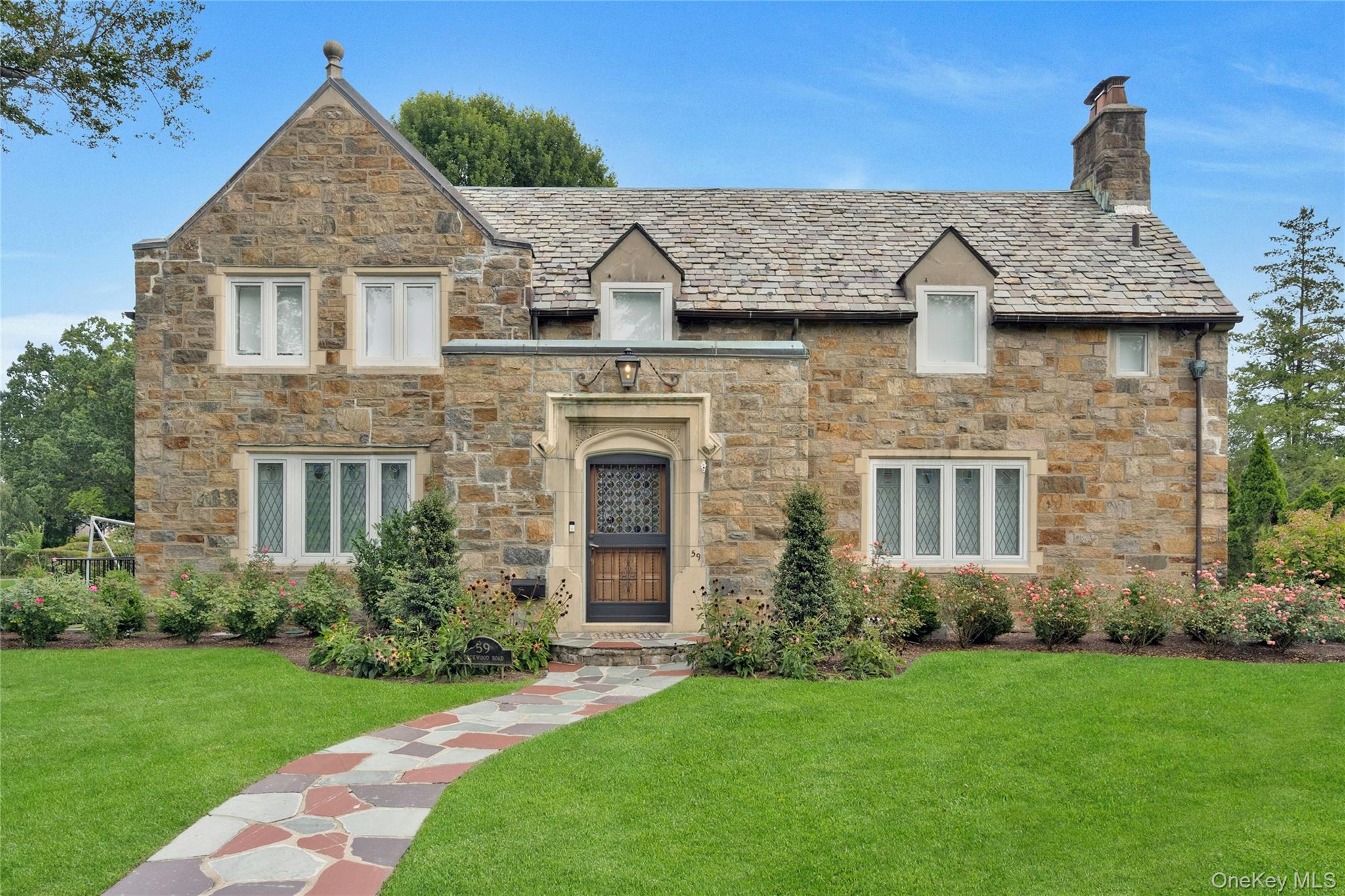 59 Lockwood Road, Scarsdale, NY 10583