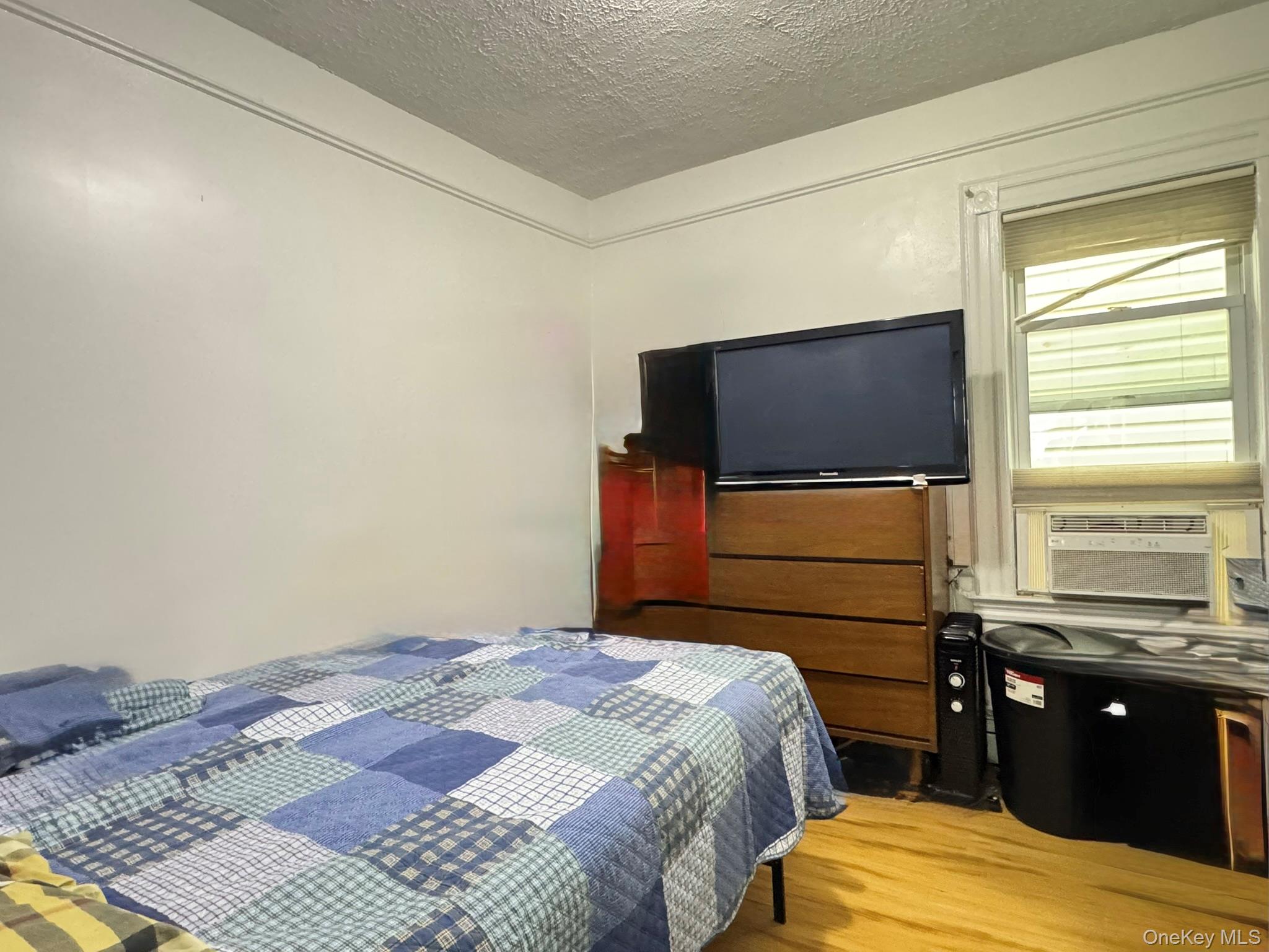 33-28 105th Street, Corona, NY 11368