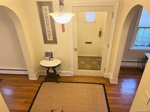 187 Moore Avenue, Freeport, NY 11520