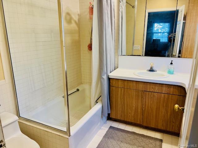 187 Moore Avenue, Freeport, NY 11520