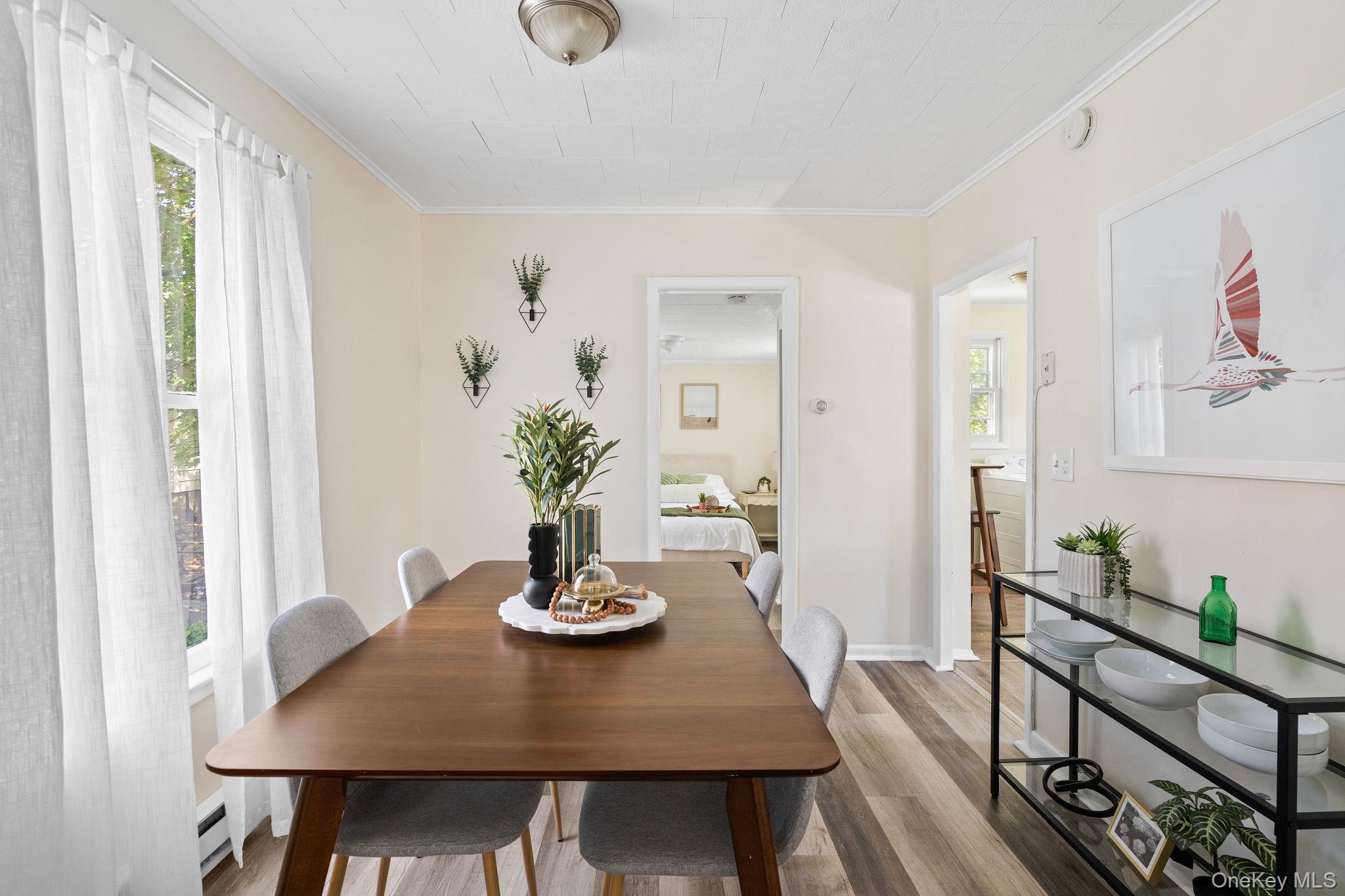 8 Coldenham Road, Walden, NY 12586