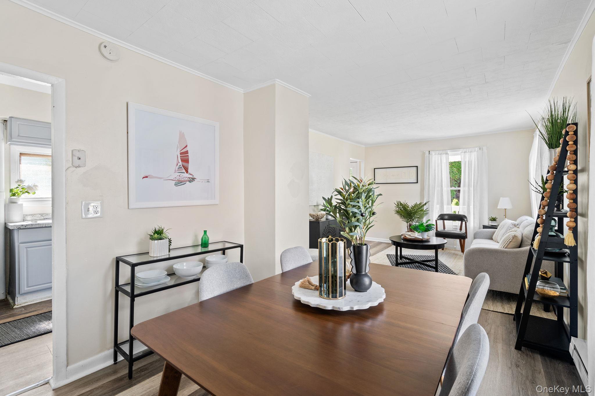 8 Coldenham Road, Walden, NY 12586