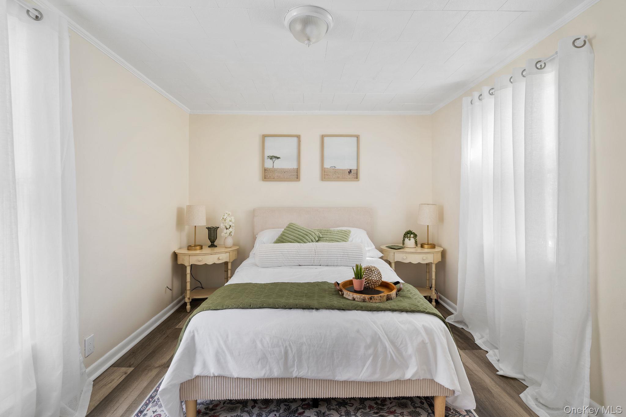 8 Coldenham Road, Walden, NY 12586