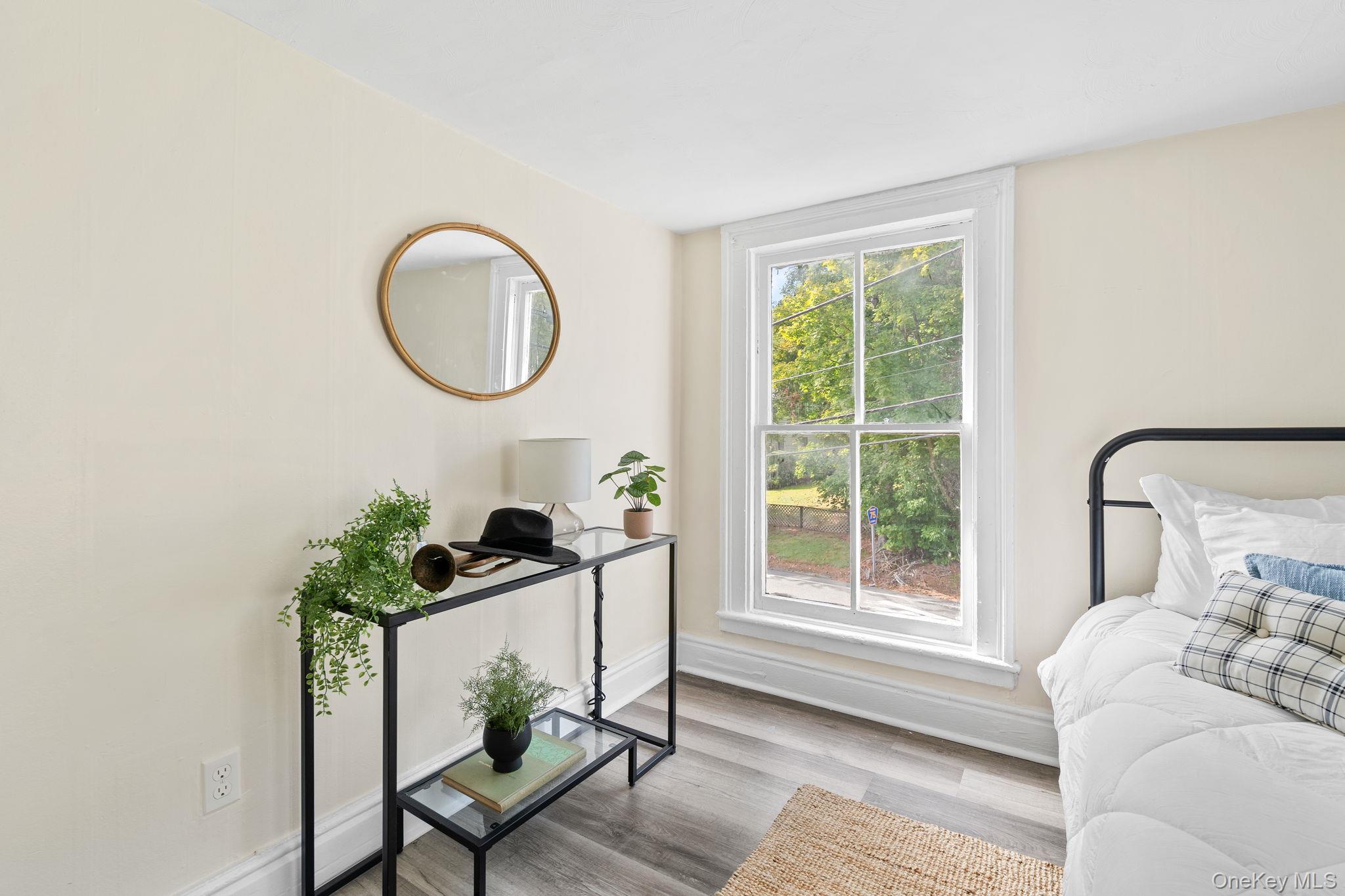 8 Coldenham Road, Walden, NY 12586