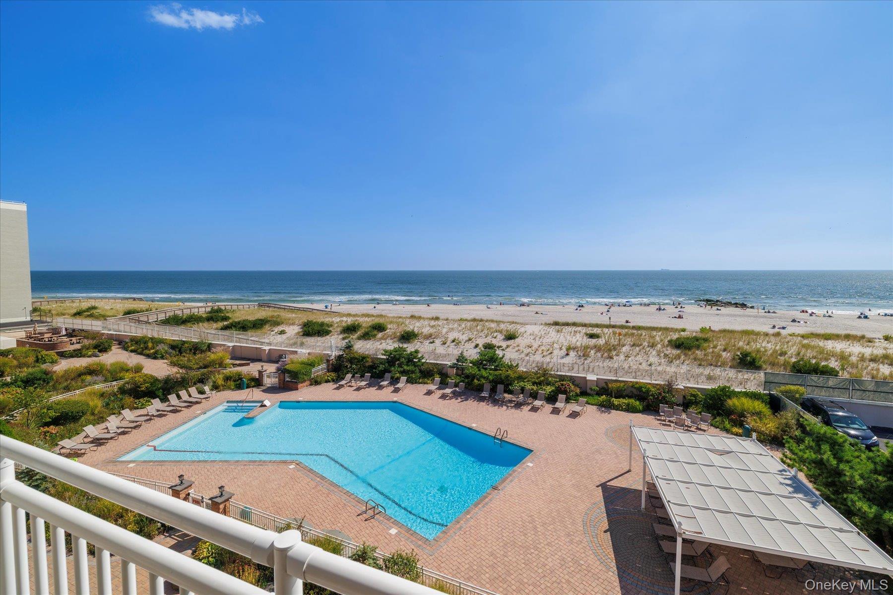 830 Shore Road # 4R, Long Beach, NY 11561