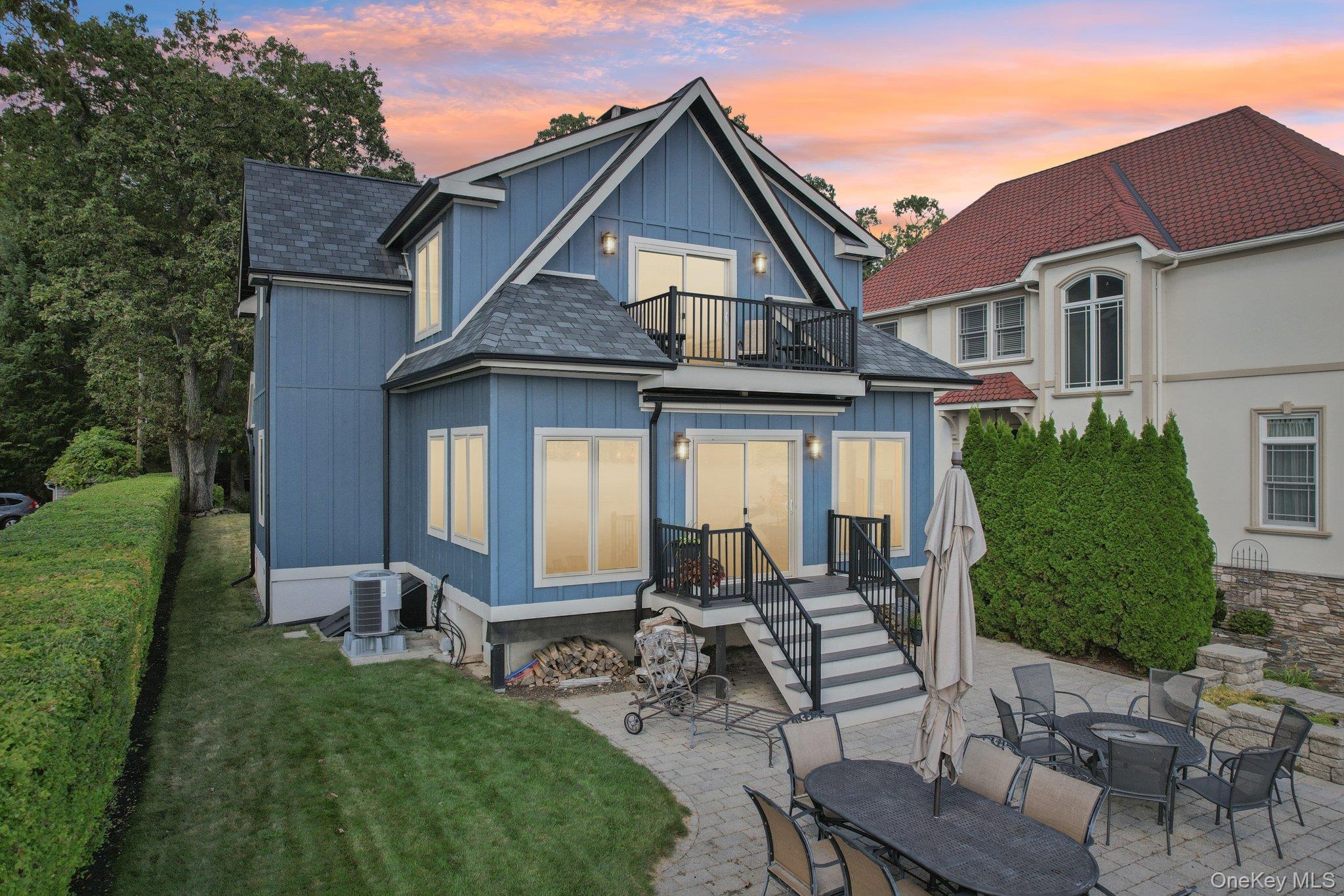 14 Woodlands Terrace, Greenwood Lake, NY 10925