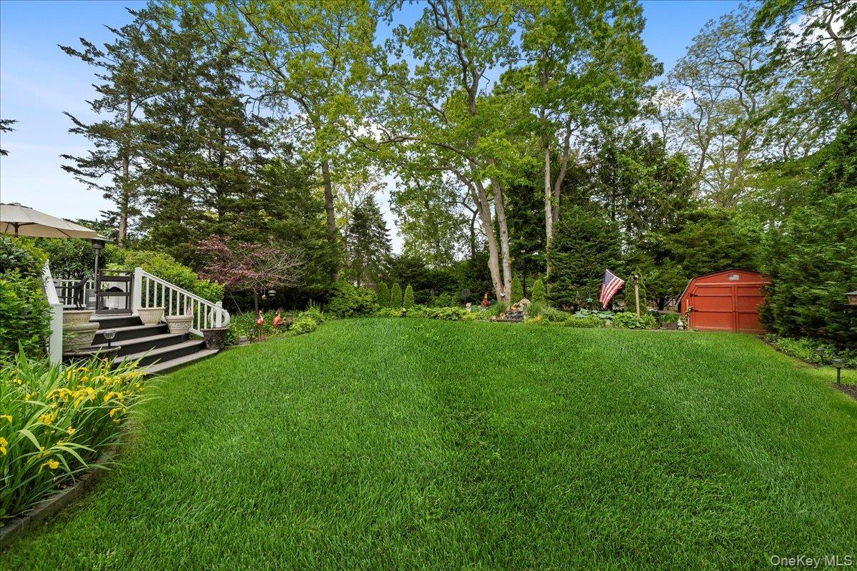 27 Bieselin Road, Bellport Village, NY 11713