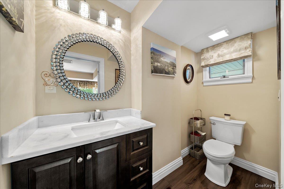 27 Bieselin Road, Bellport Village, NY 11713