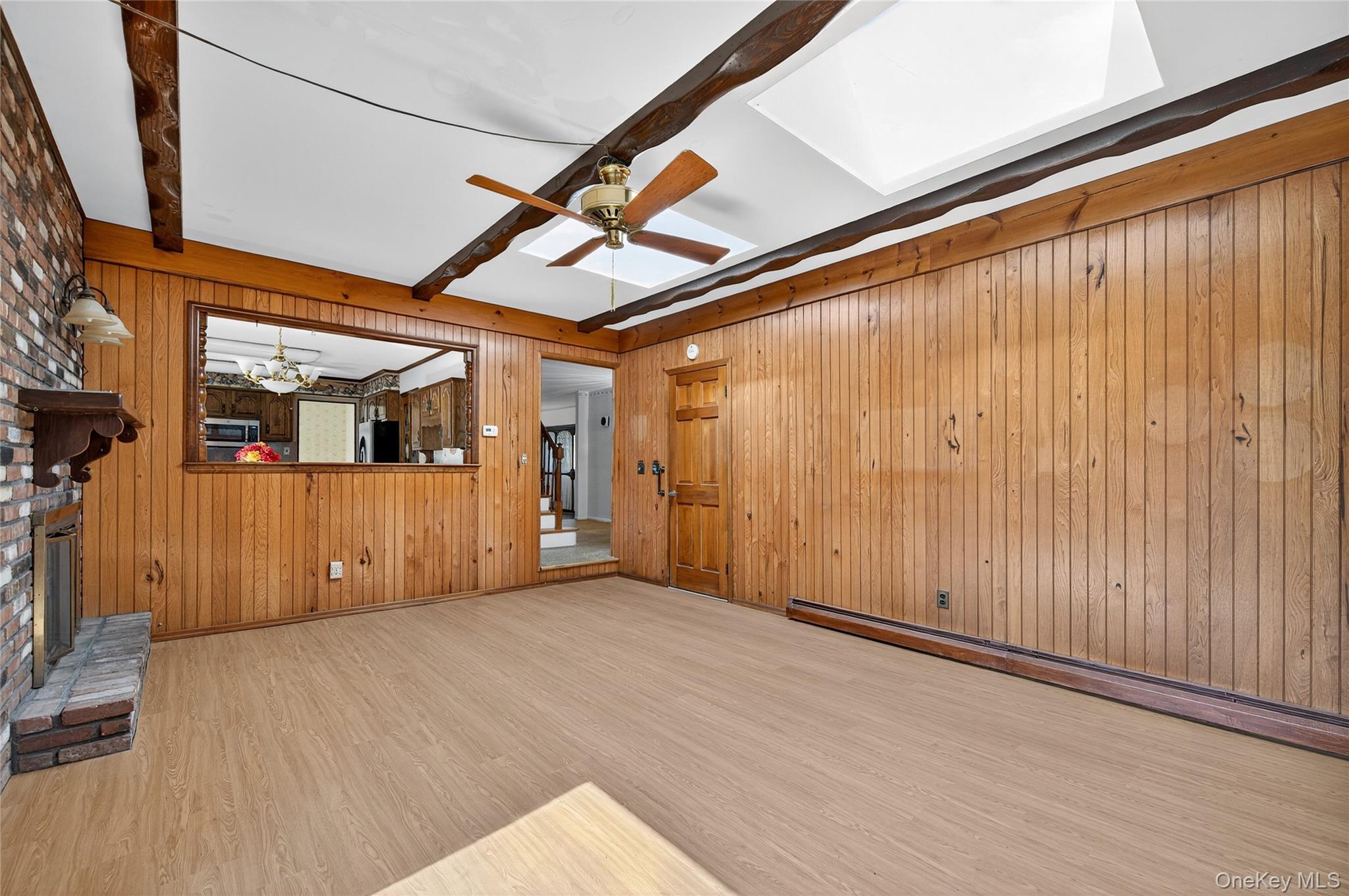 88 Ayers Road, Locust Valley, NY 11560