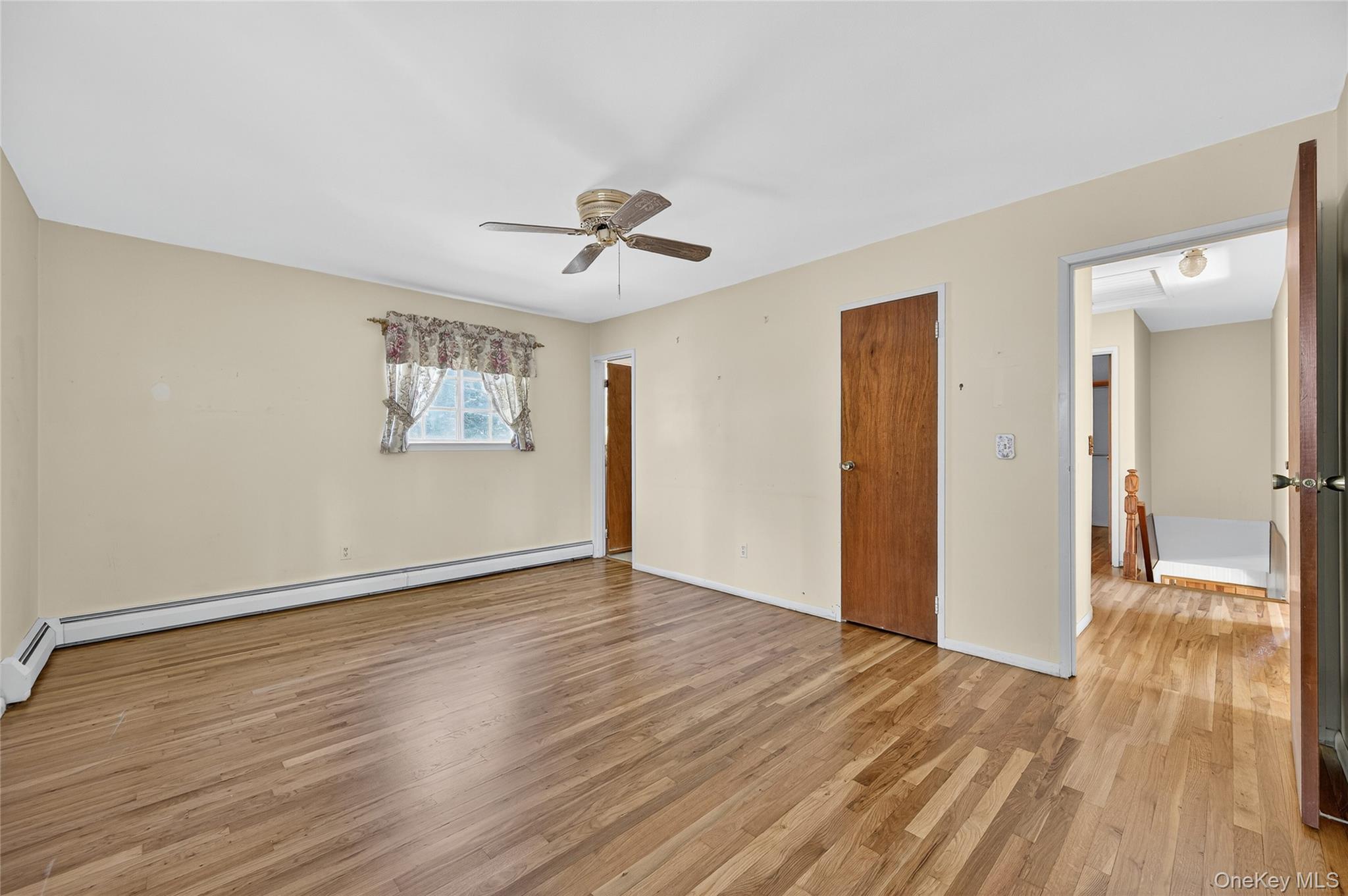 88 Ayers Road, Locust Valley, NY 11560