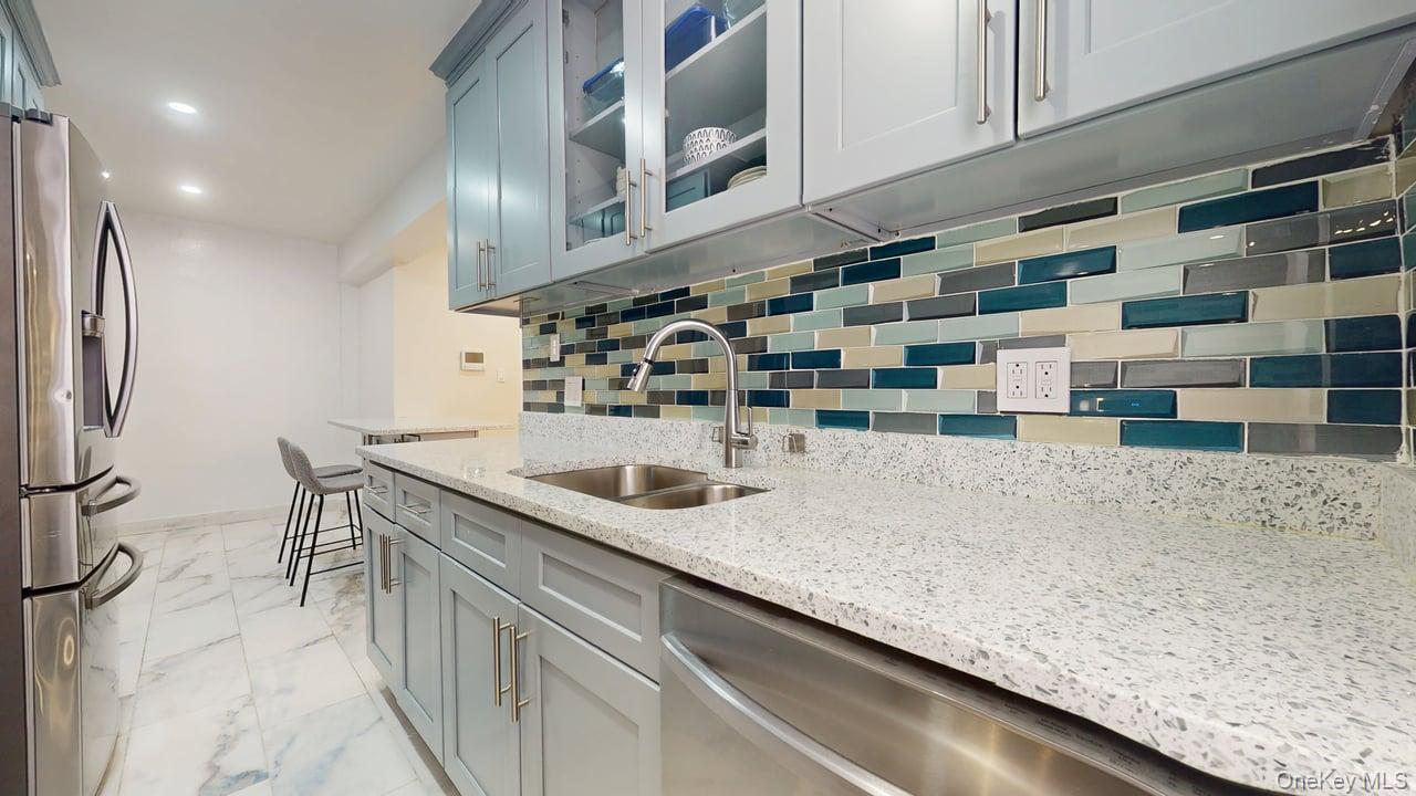 67-40 Booth Street # 3A, Forest Hills, NY 11375