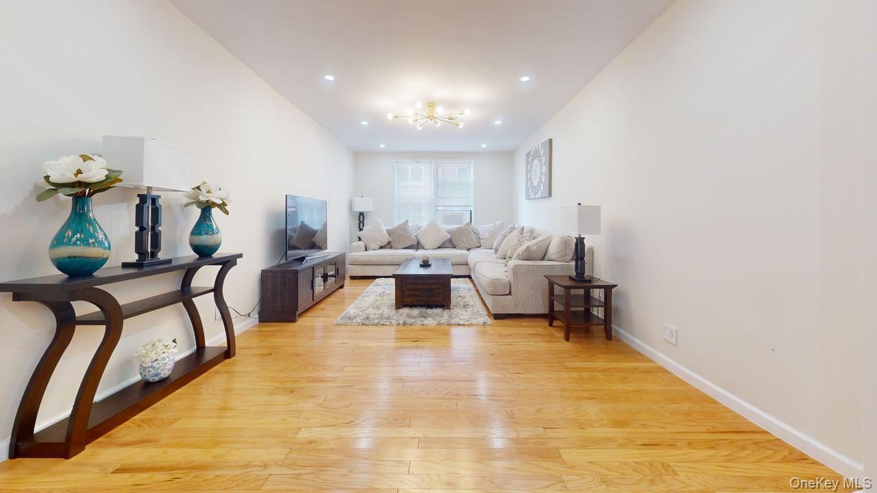 67-40 Booth Street # 3A, Rego Park, NY 11374