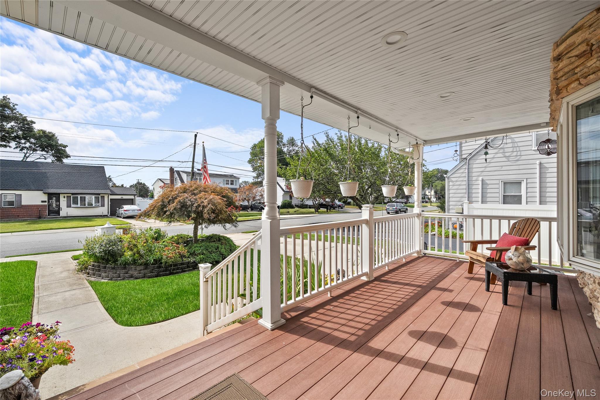 407 17th Street, West Babylon, NY 11704