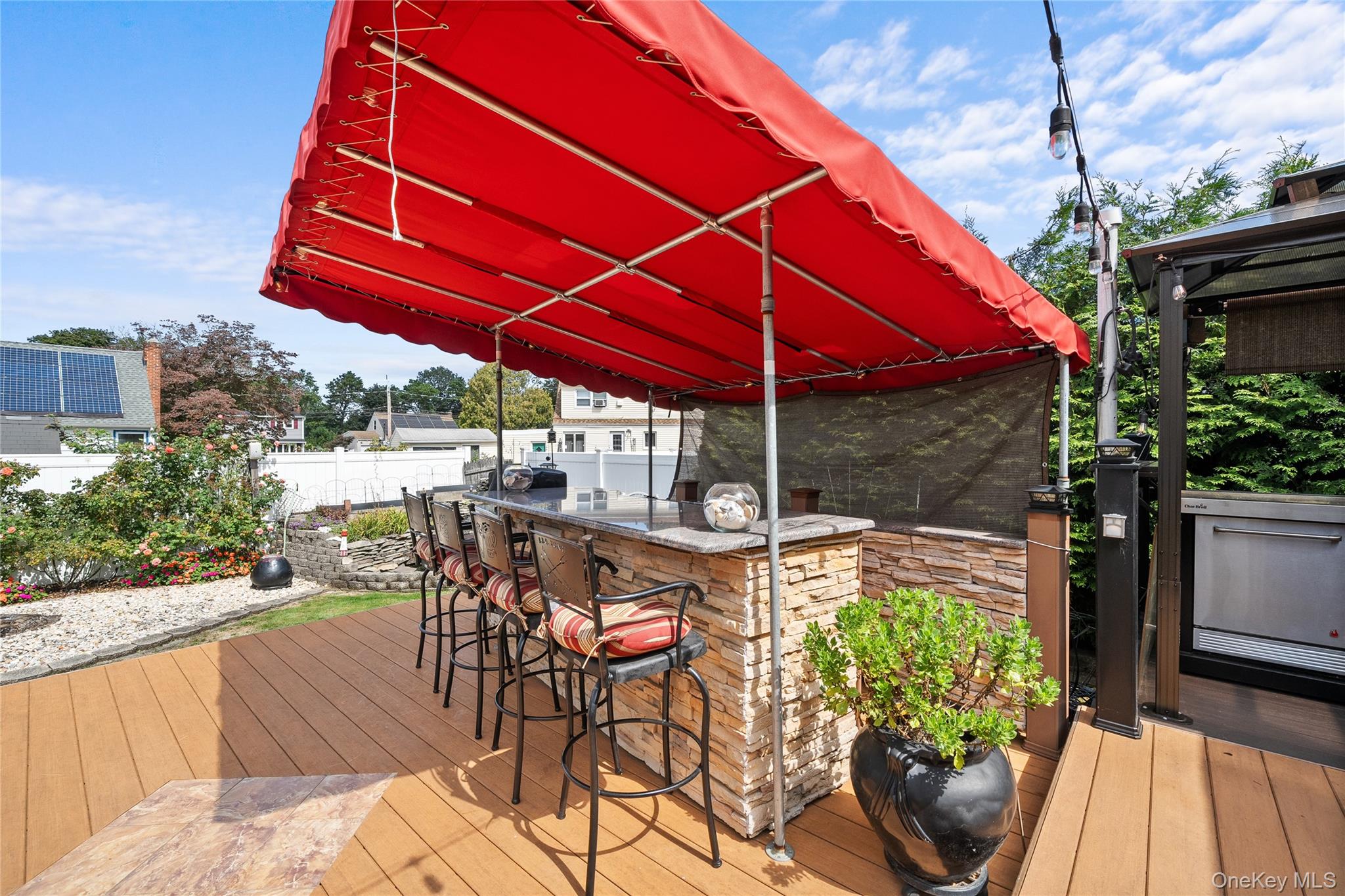 407 17th Street, West Babylon, NY 11704